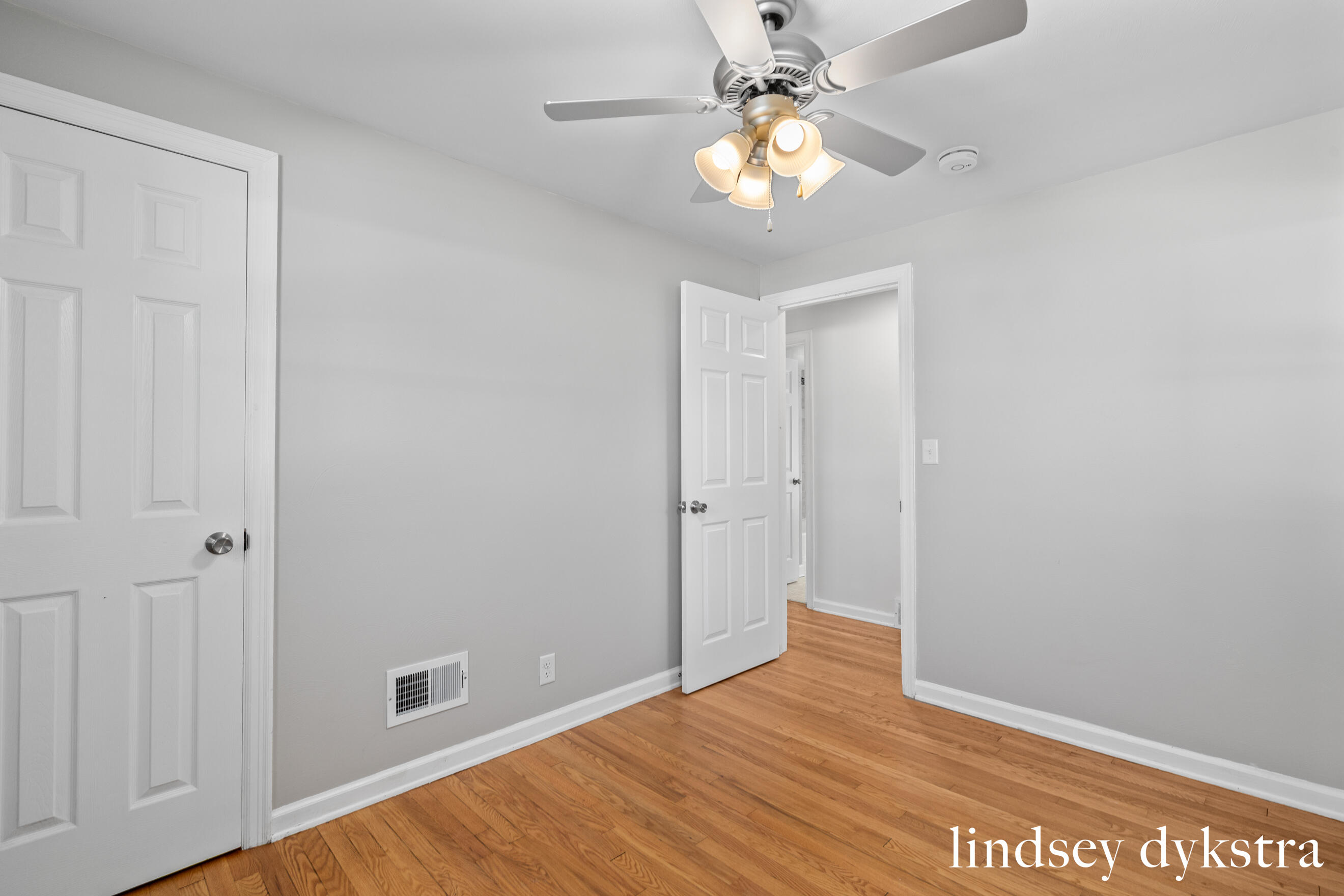 1842 Diamond Avenue NE Grand Rapids MI 49505
