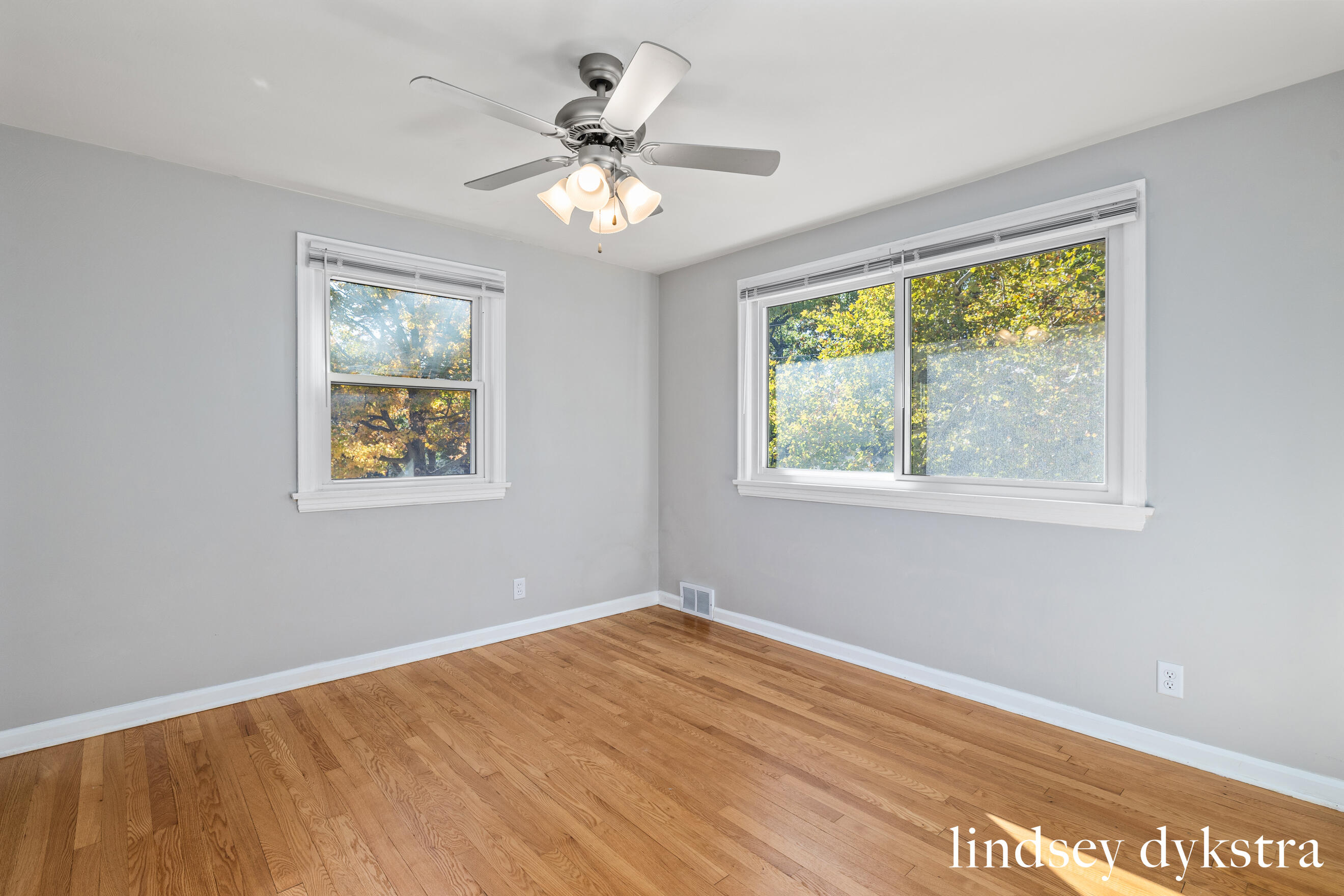 1842 Diamond Avenue NE Grand Rapids MI 49505