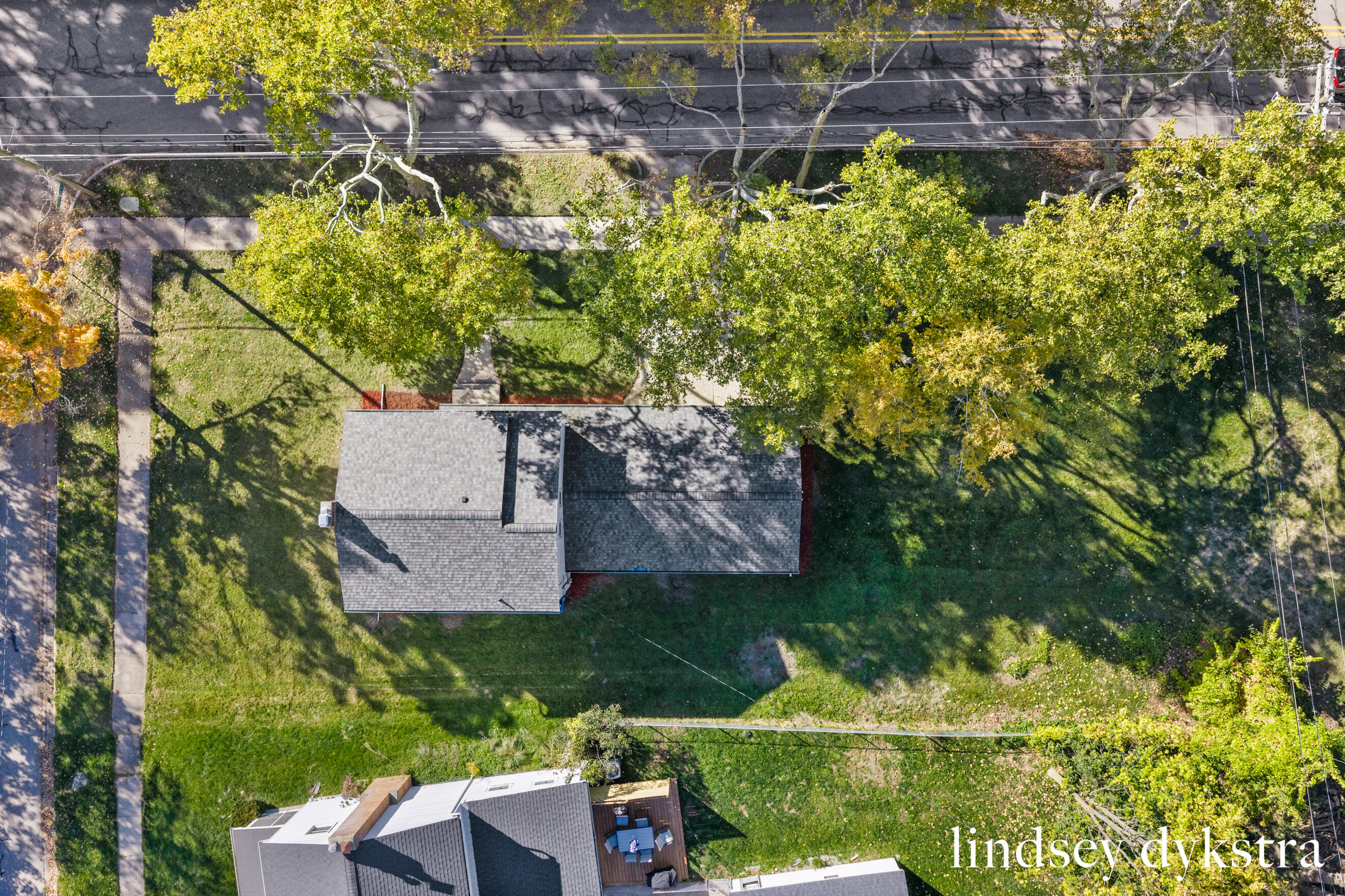 1842 Diamond Avenue NE Grand Rapids MI 49505