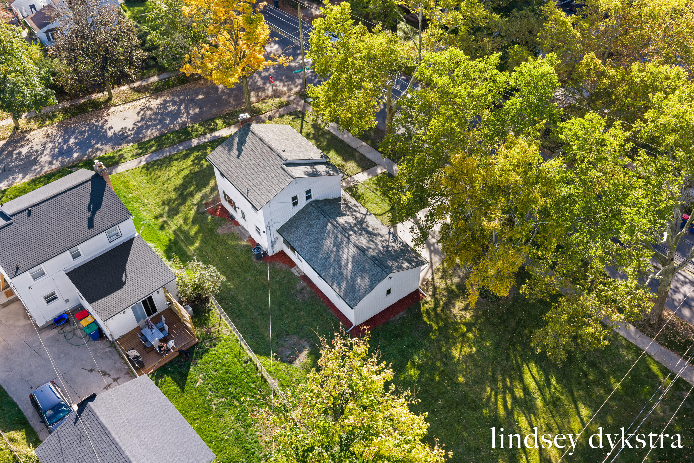 1842 Diamond Avenue NE Grand Rapids MI 49505