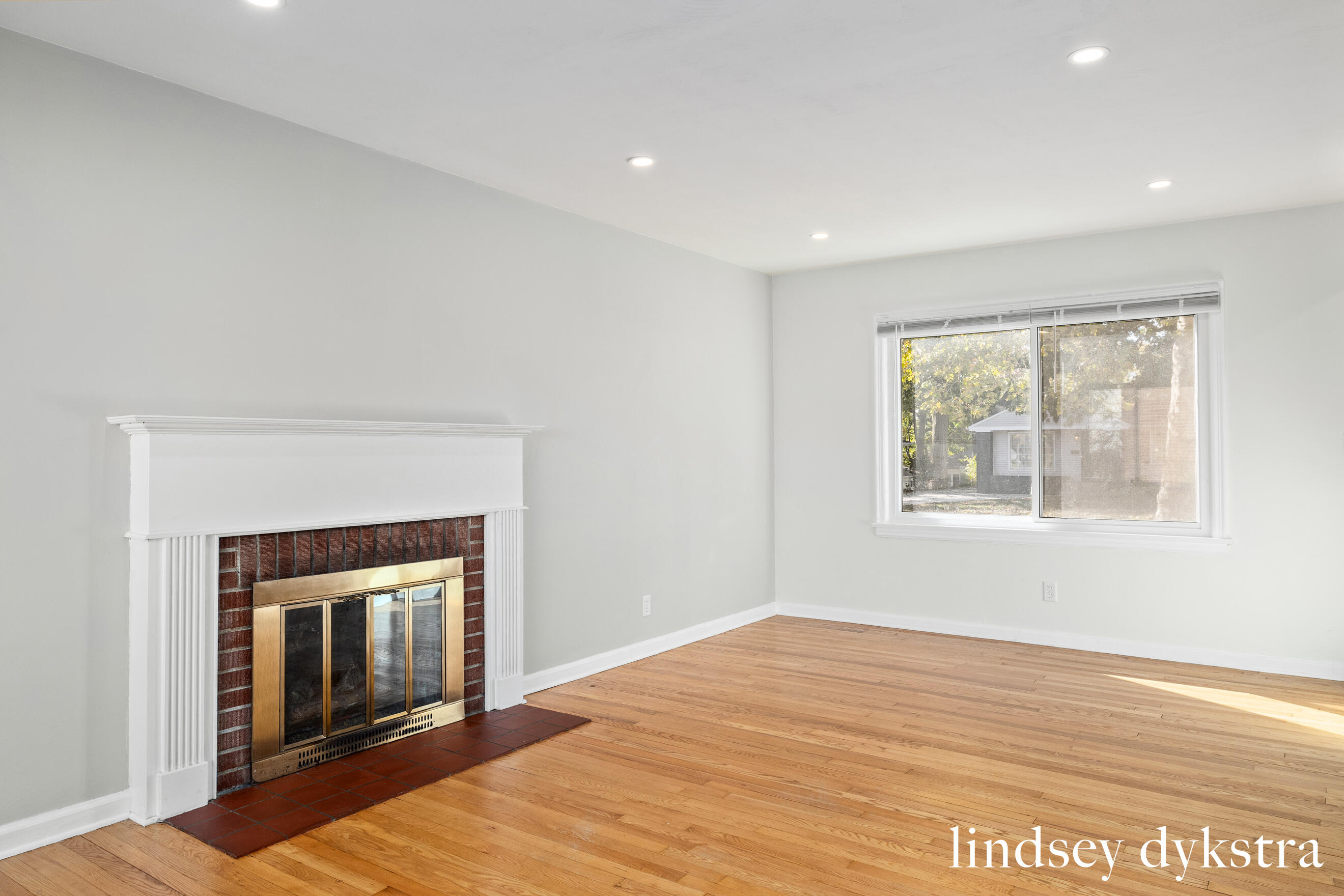 1842 Diamond Avenue NE Grand Rapids MI 49505