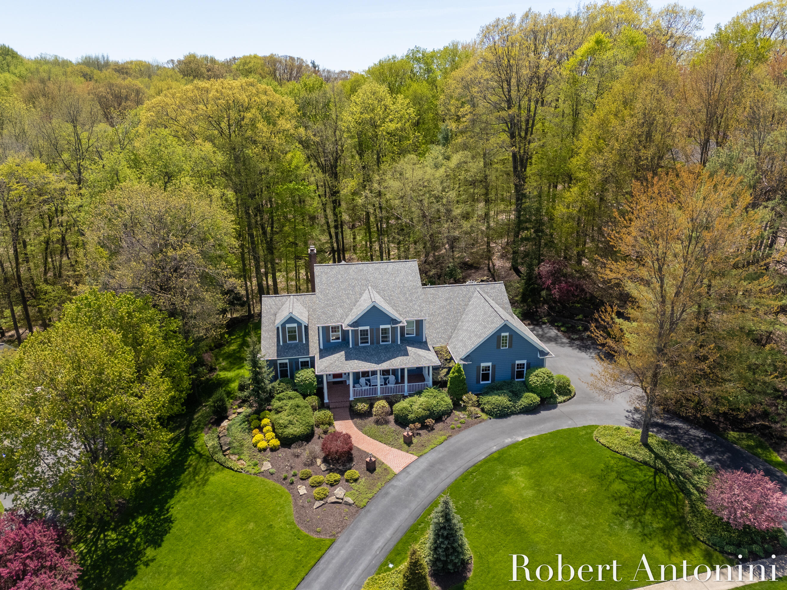 3860 Foxglove Court NE Grand Rapids MI 49525