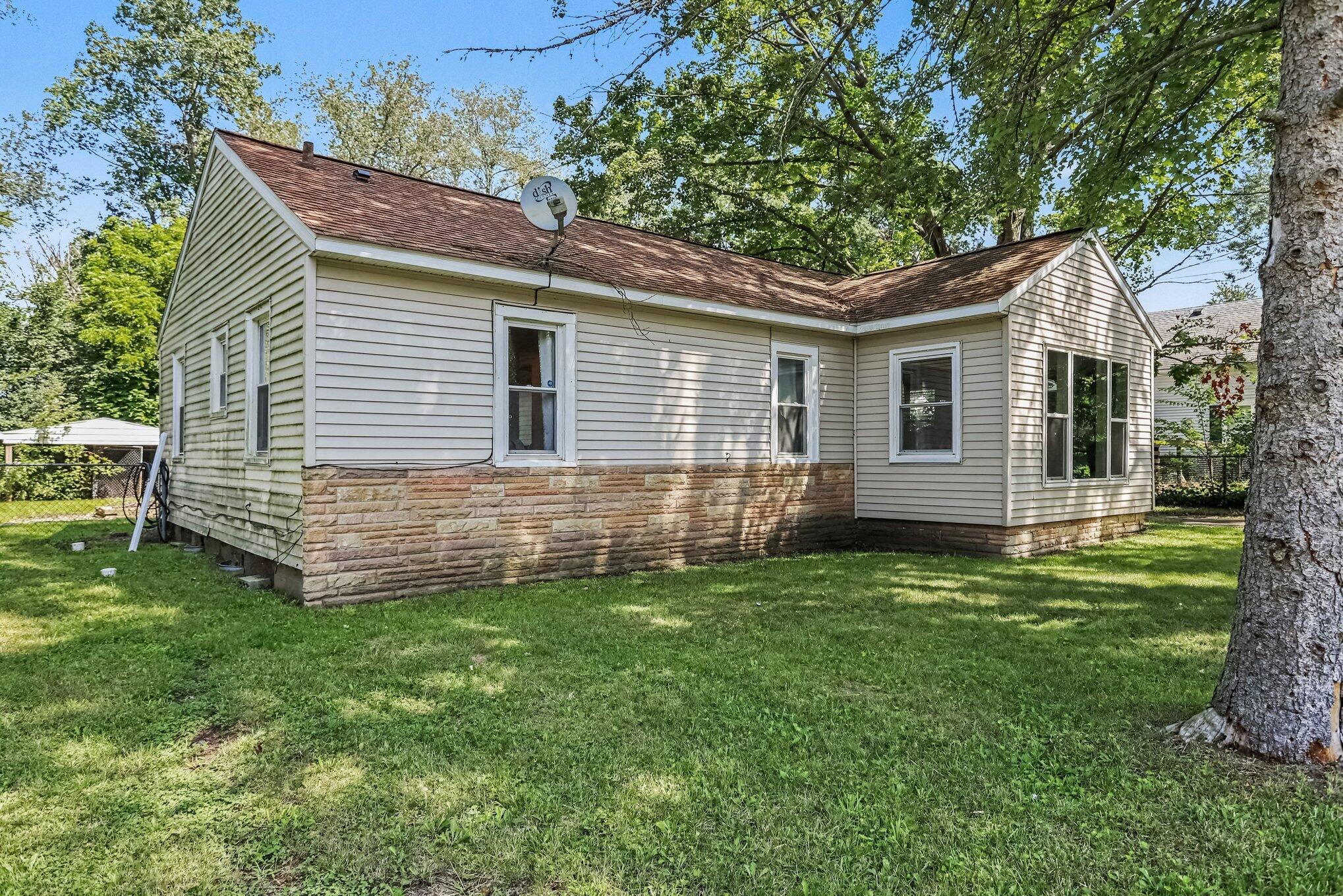 1711 Colby Avenue Kalamazoo MI 49004