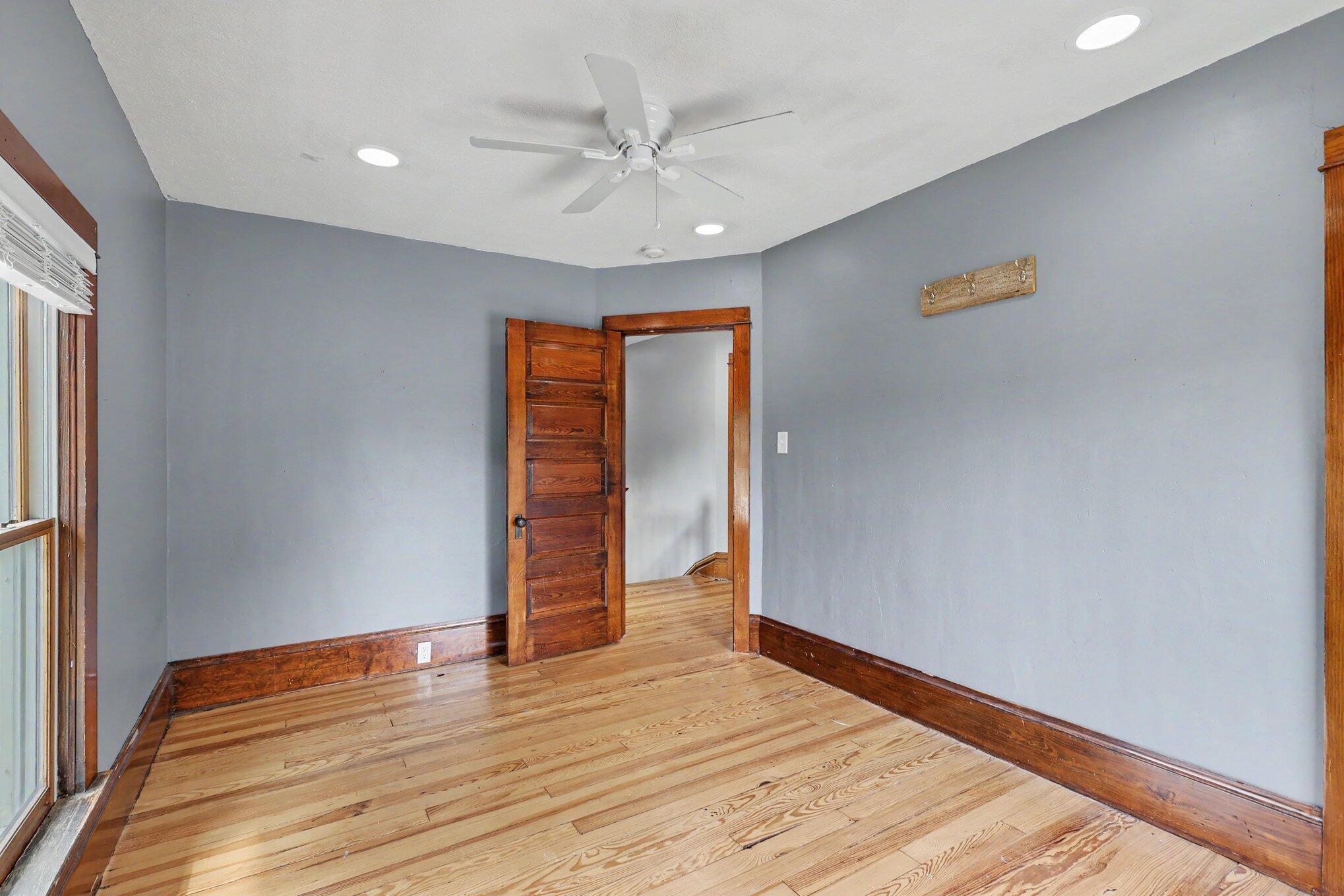 279 Wall Street Zeeland MI 49464