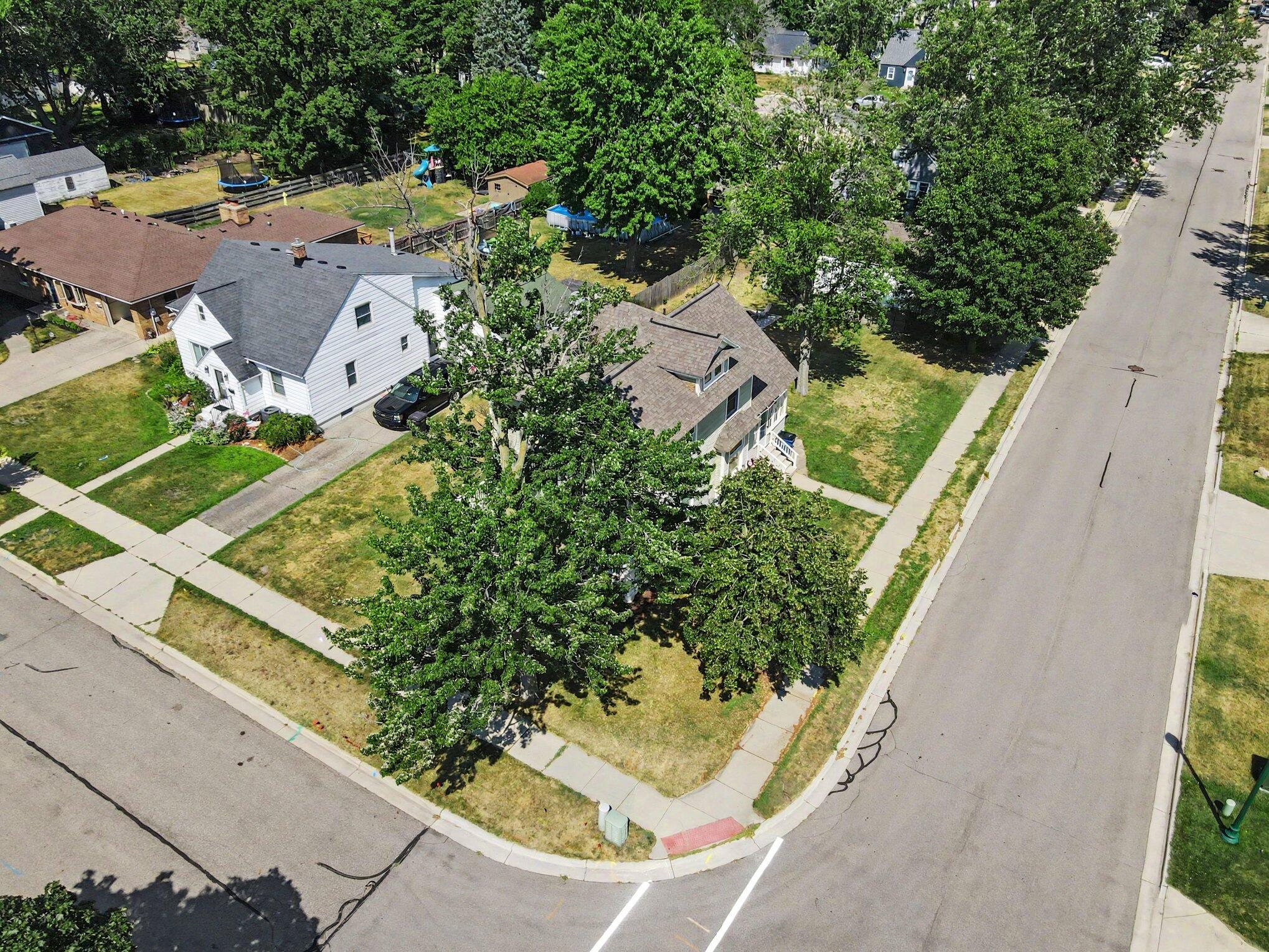 279 Wall Street Zeeland MI 49464