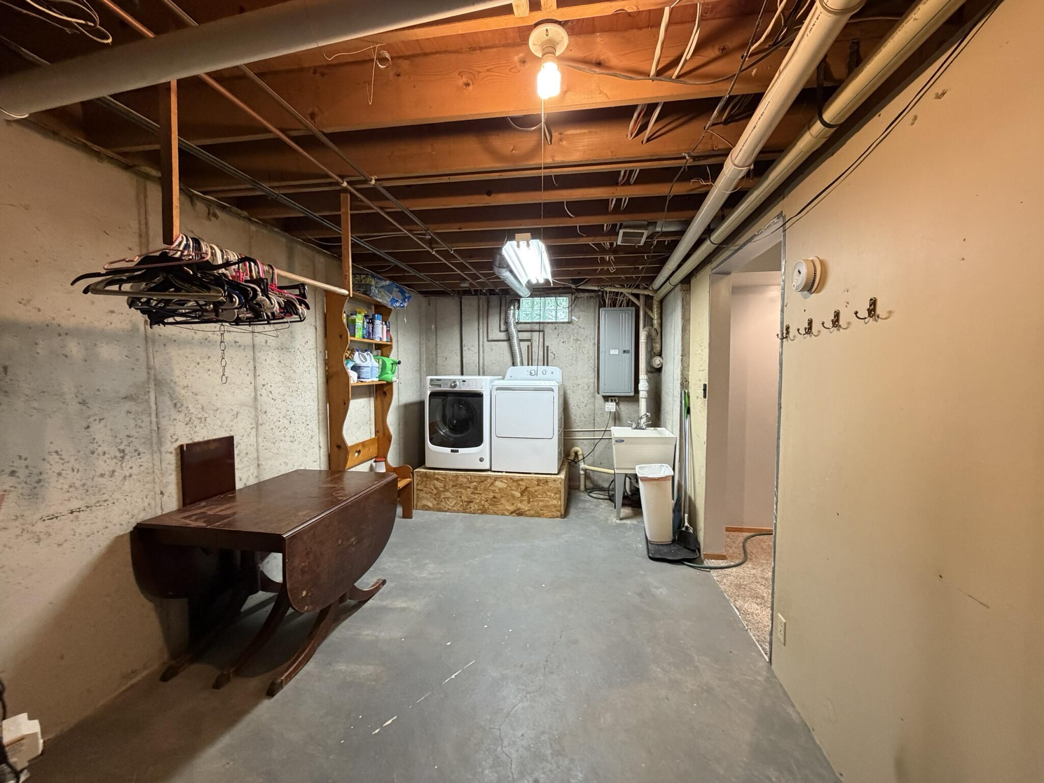 9051 Algoma Avenue NE Rockford MI 49341
