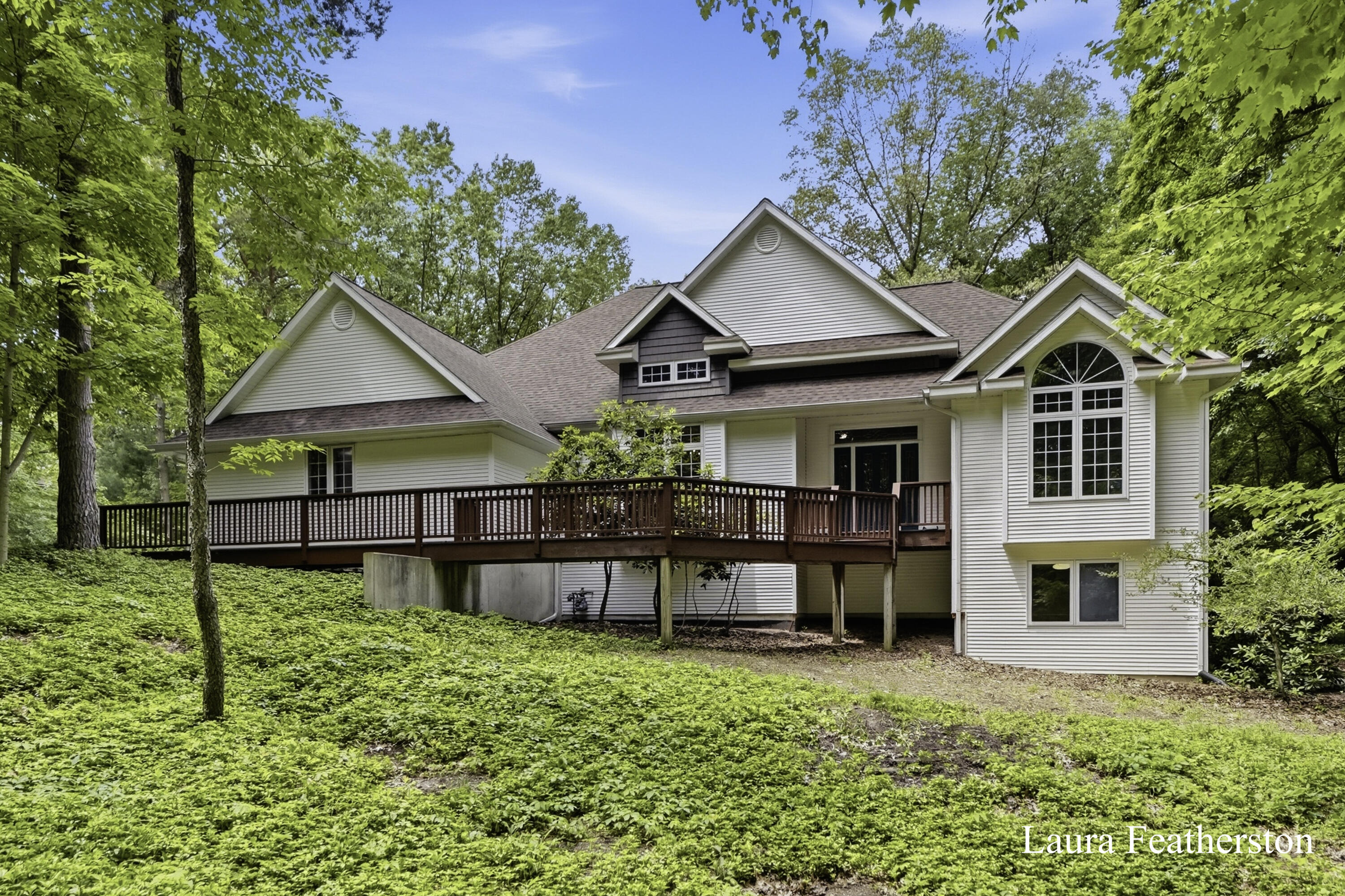 2291 Burton Pines Drive SE Grand Rapids MI 49546