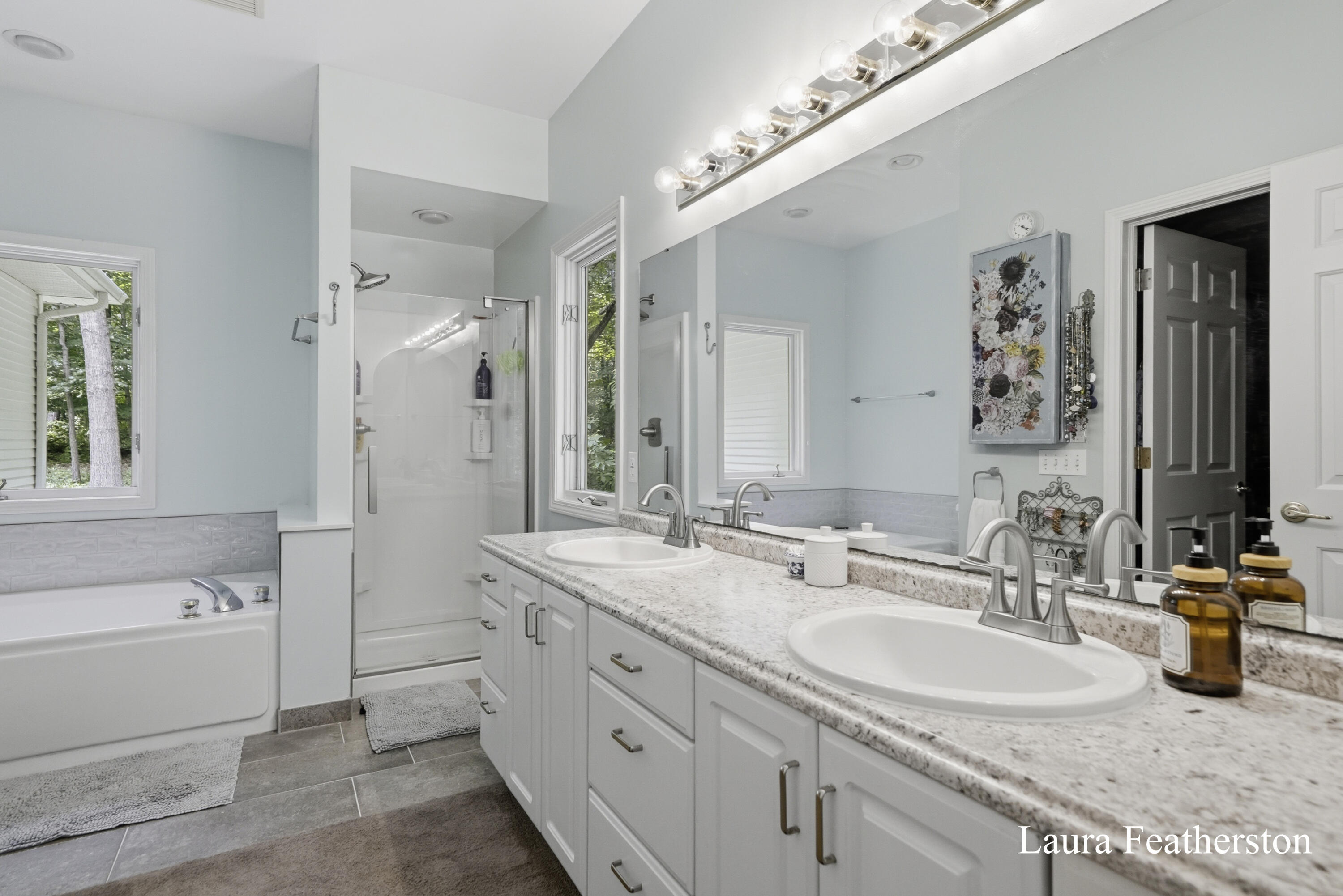 2291 Burton Pines Drive SE Grand Rapids MI 49546