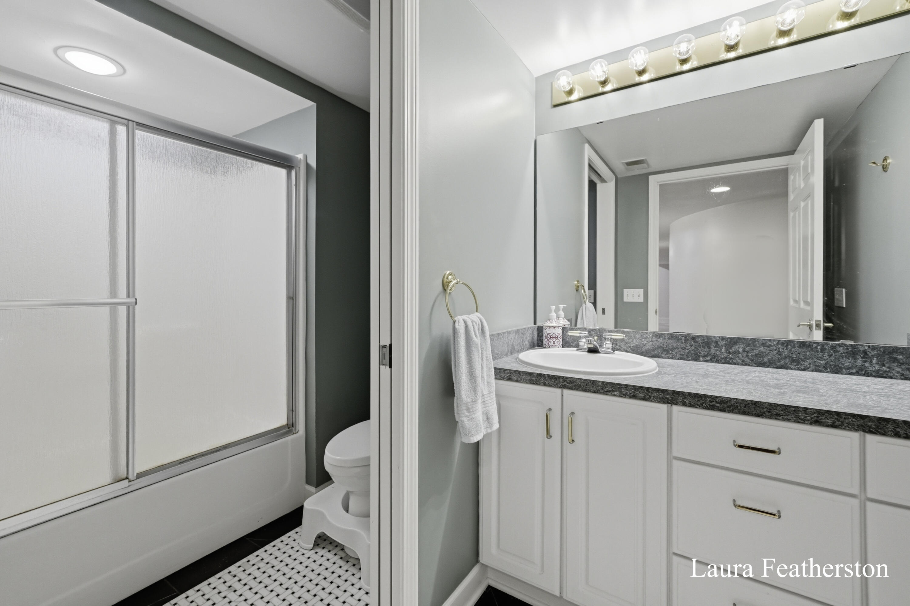 2291 Burton Pines Drive SE Grand Rapids MI 49546