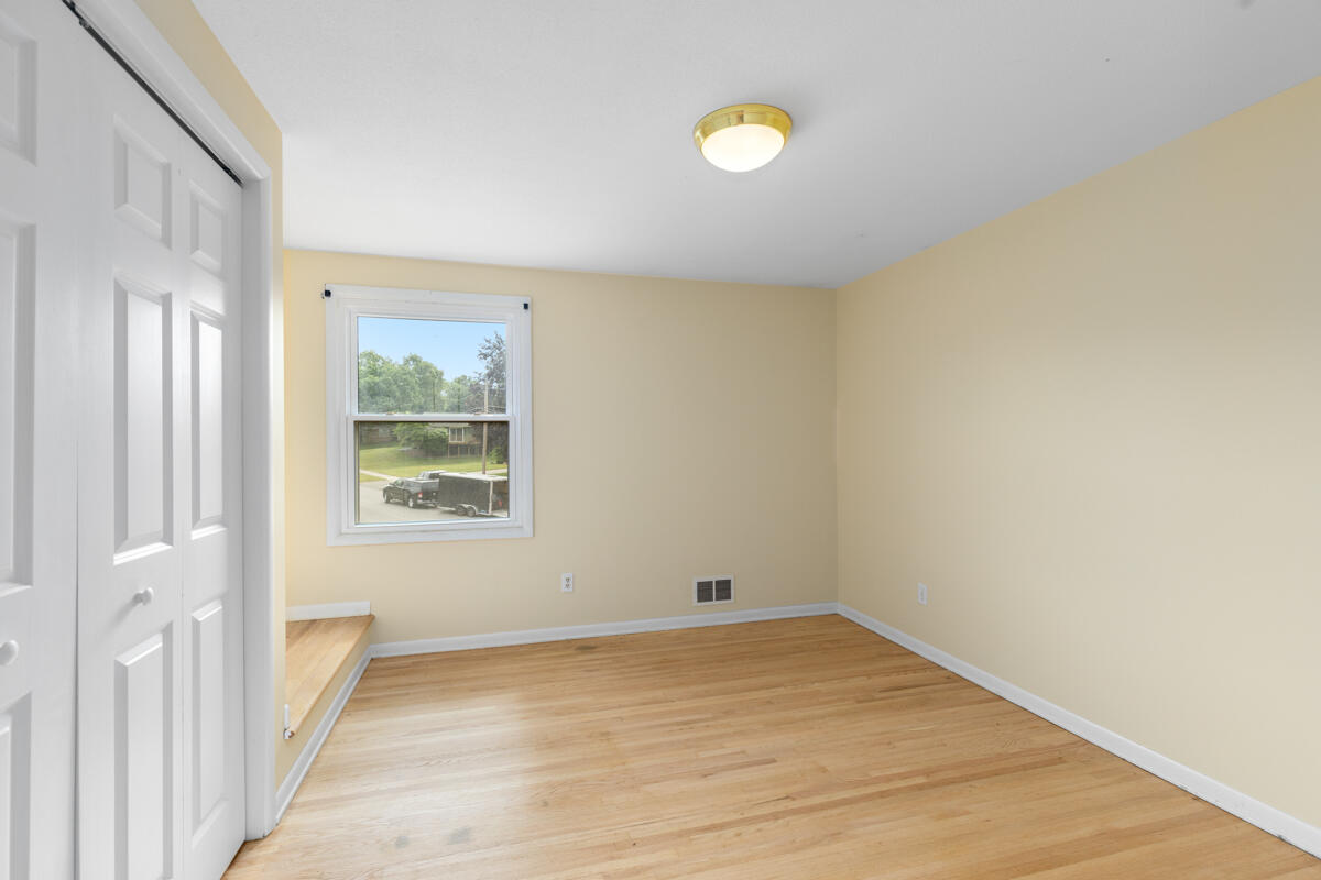 2647 Manitoba Court NE Grand Rapids MI 49525