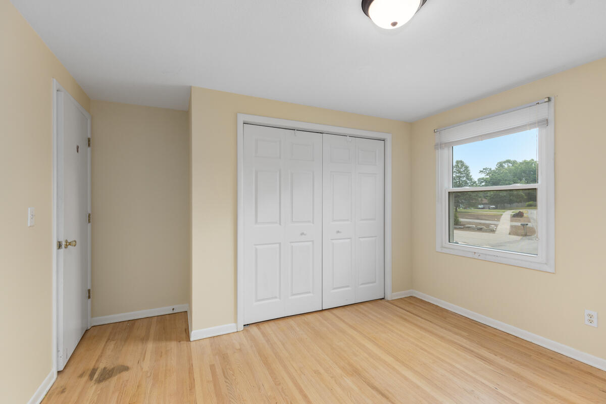 2647 Manitoba Court NE Grand Rapids MI 49525