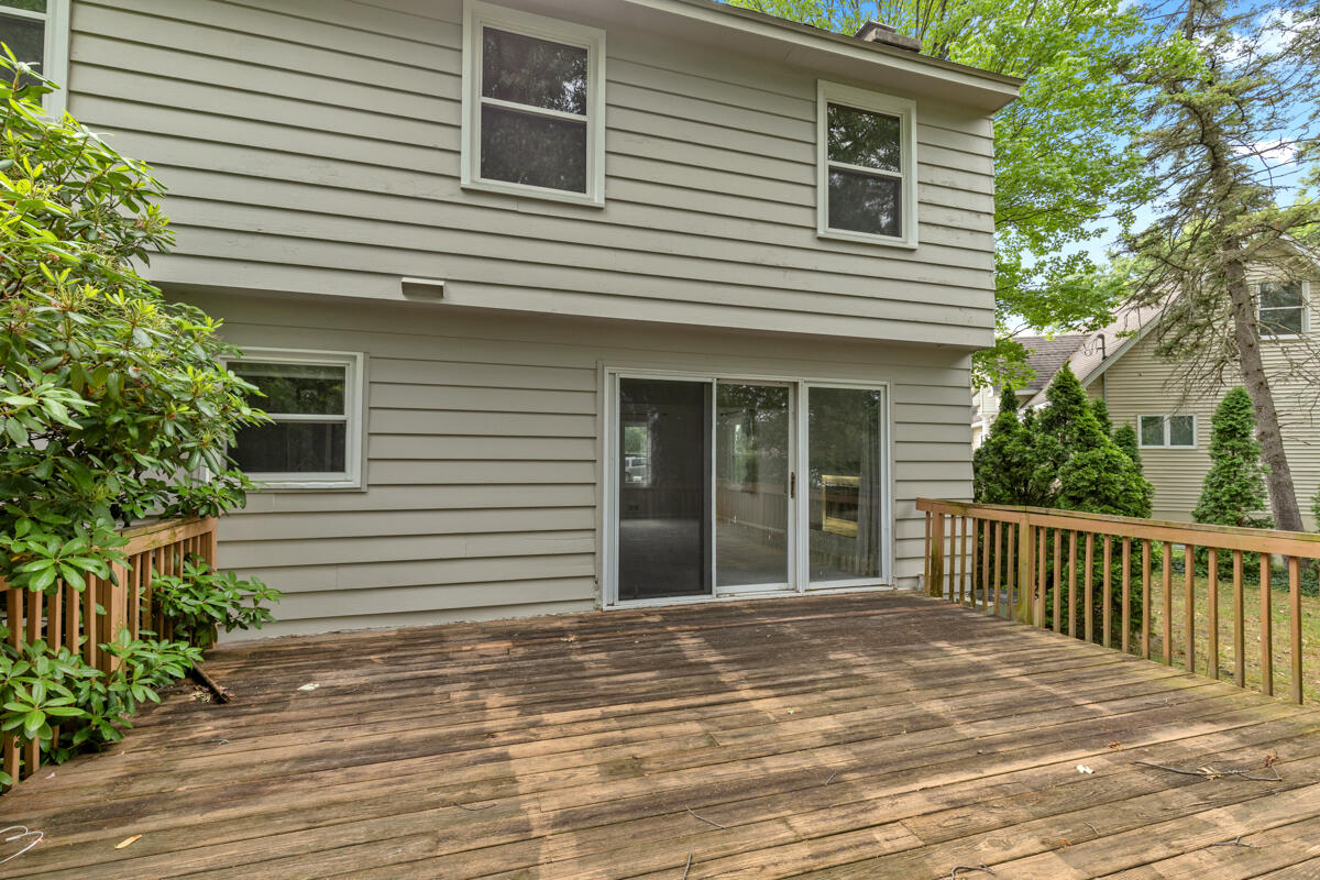 2647 Manitoba Court NE Grand Rapids MI 49525