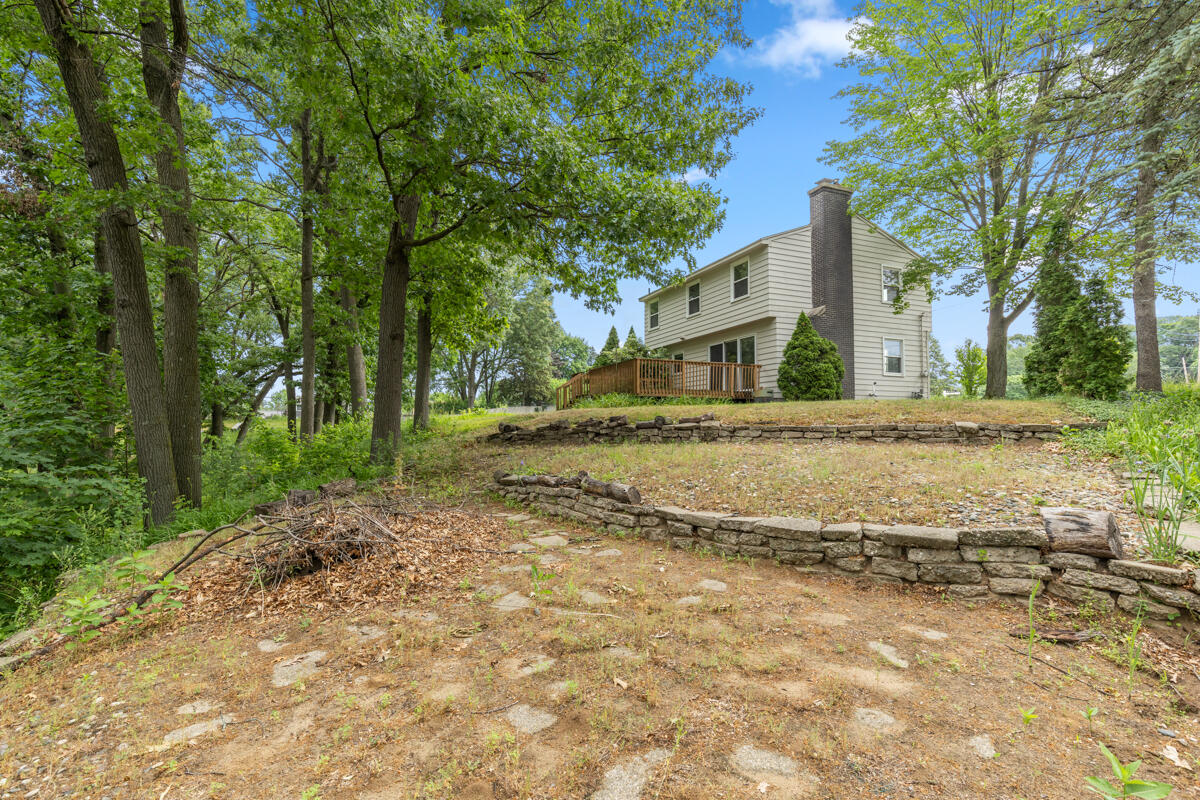 2647 Manitoba Court NE Grand Rapids MI 49525