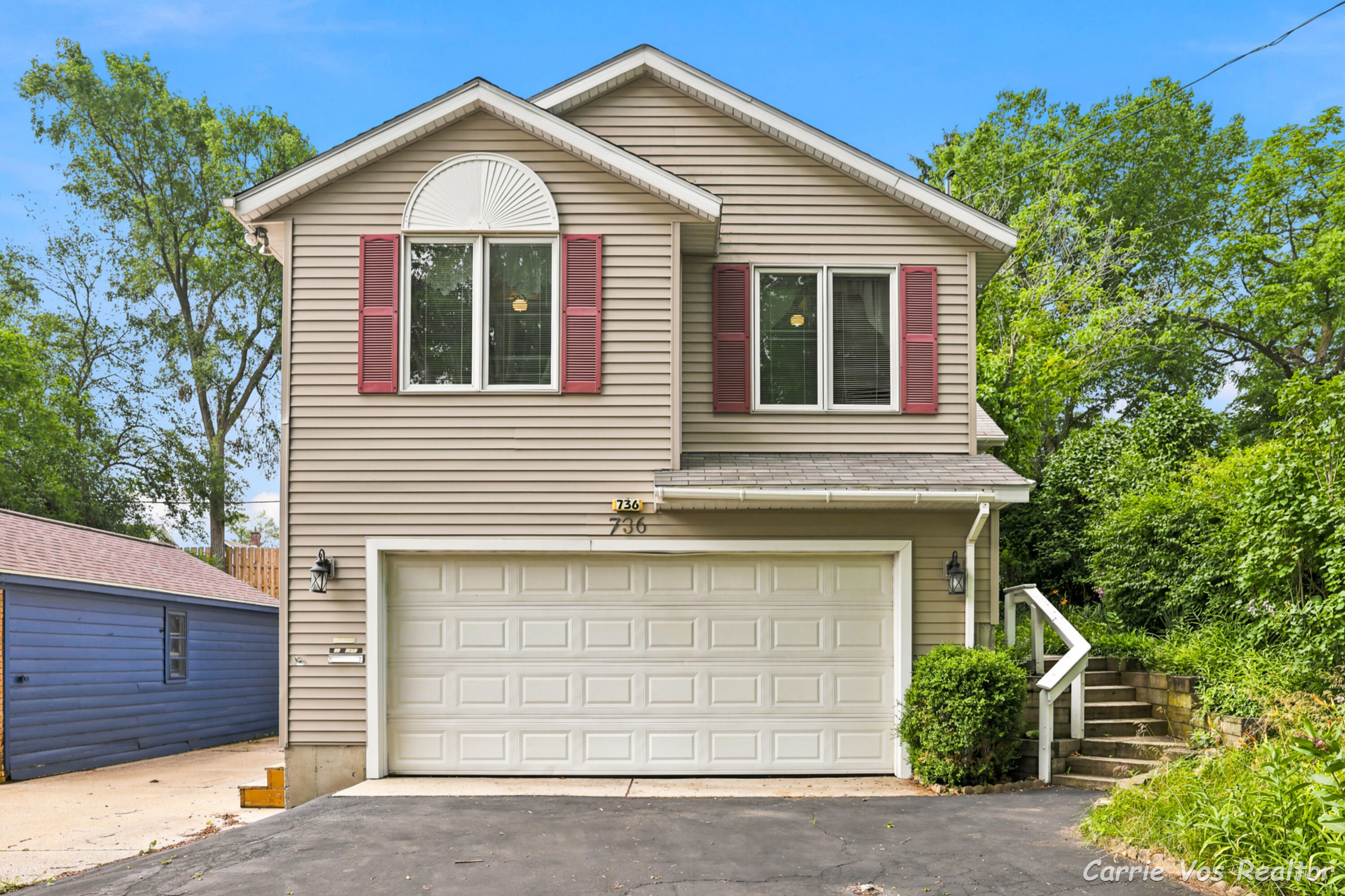 736 Halena Street NE Grand Rapids MI 49505