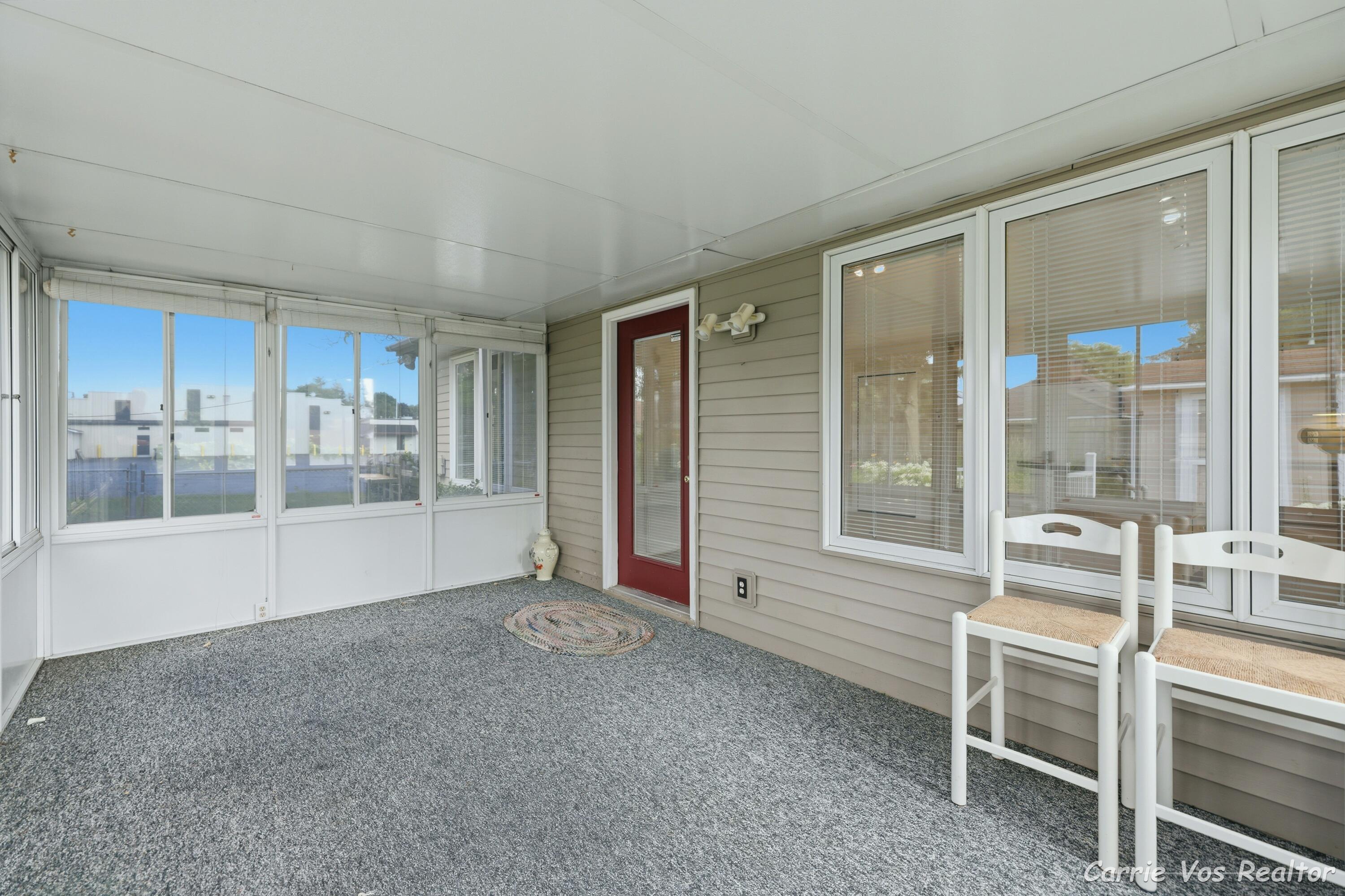 736 Halena Street NE Grand Rapids MI 49505