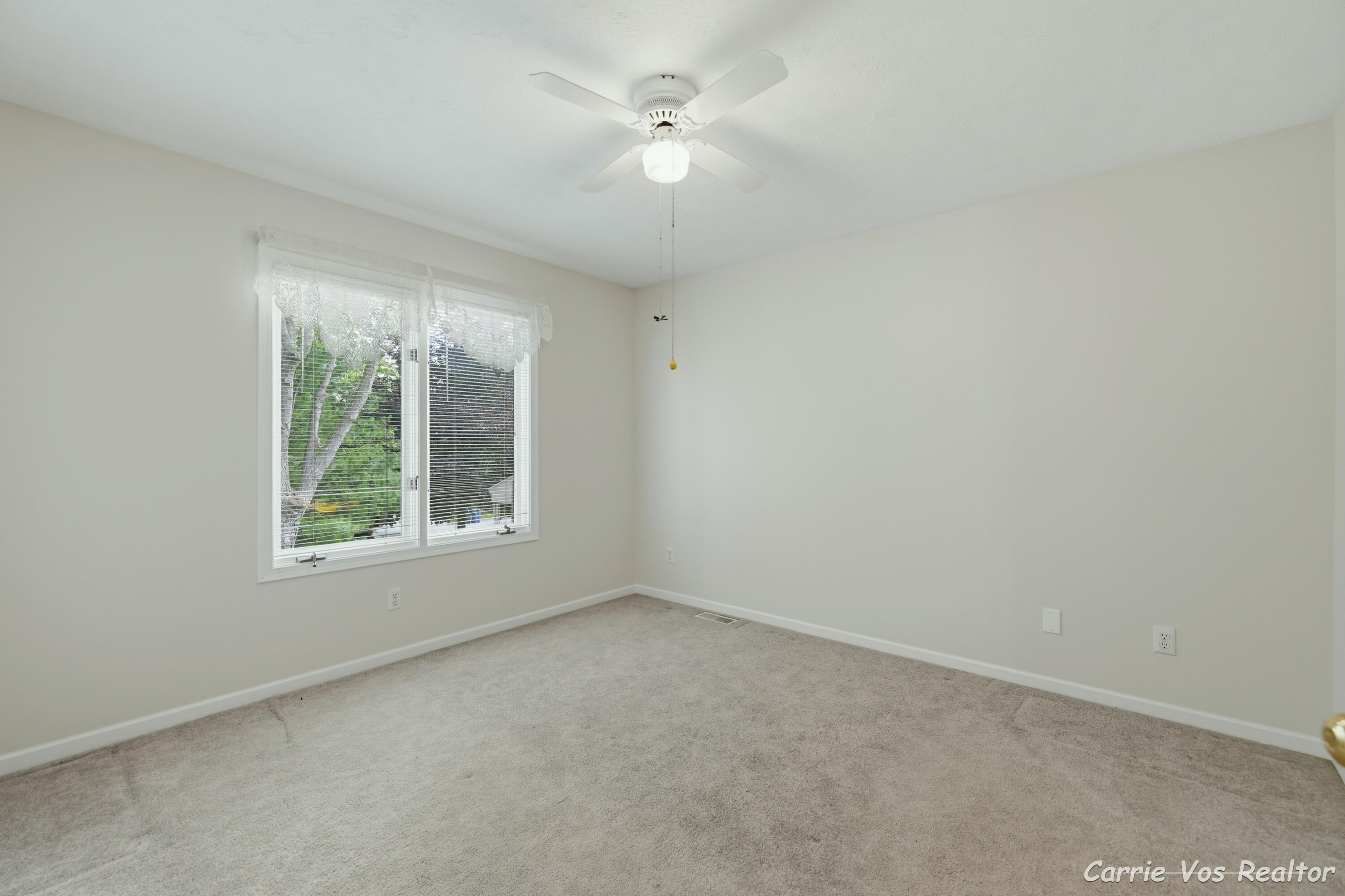 736 Halena Street NE Grand Rapids MI 49505