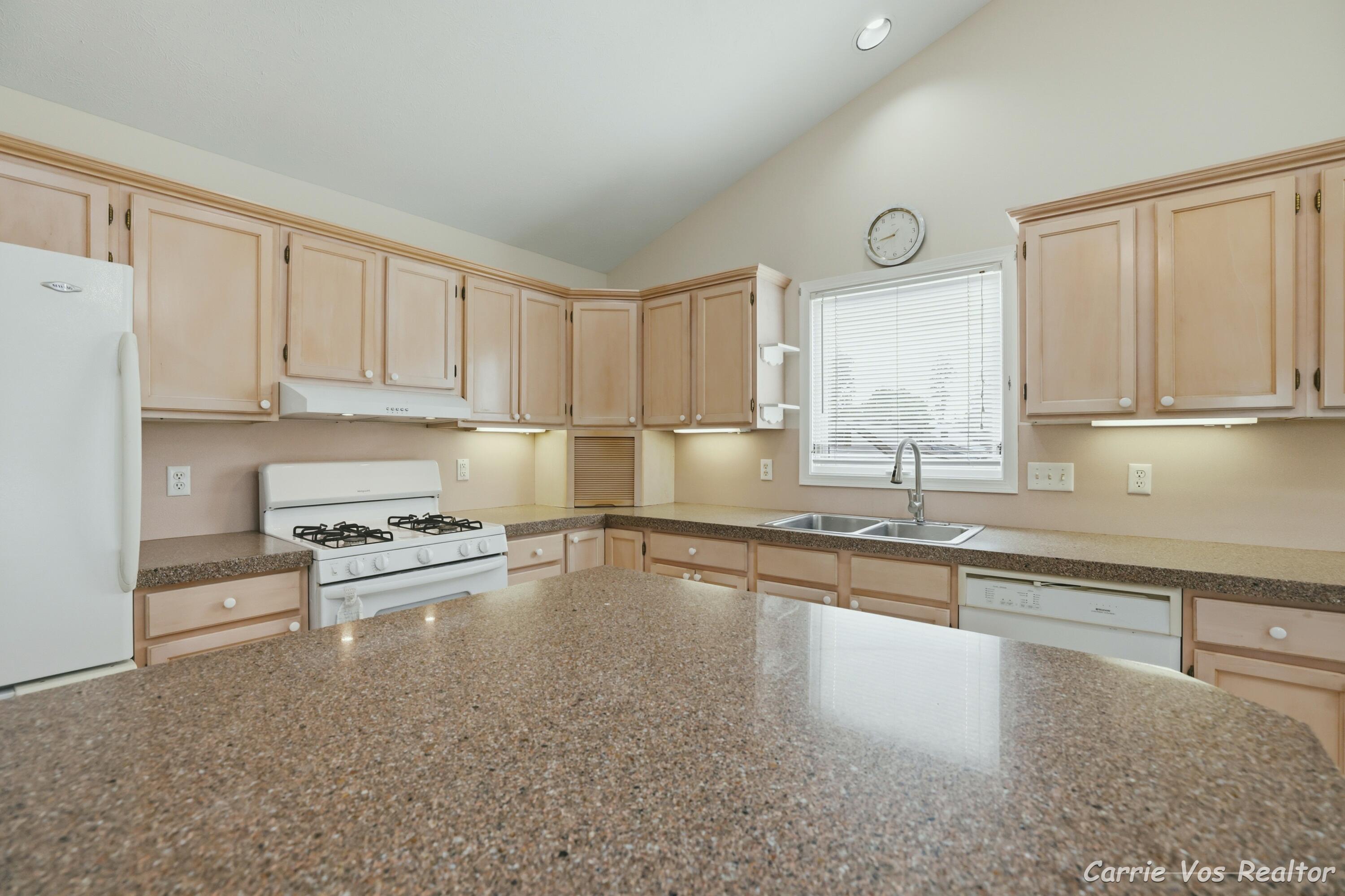 736 Halena Street NE Grand Rapids MI 49505