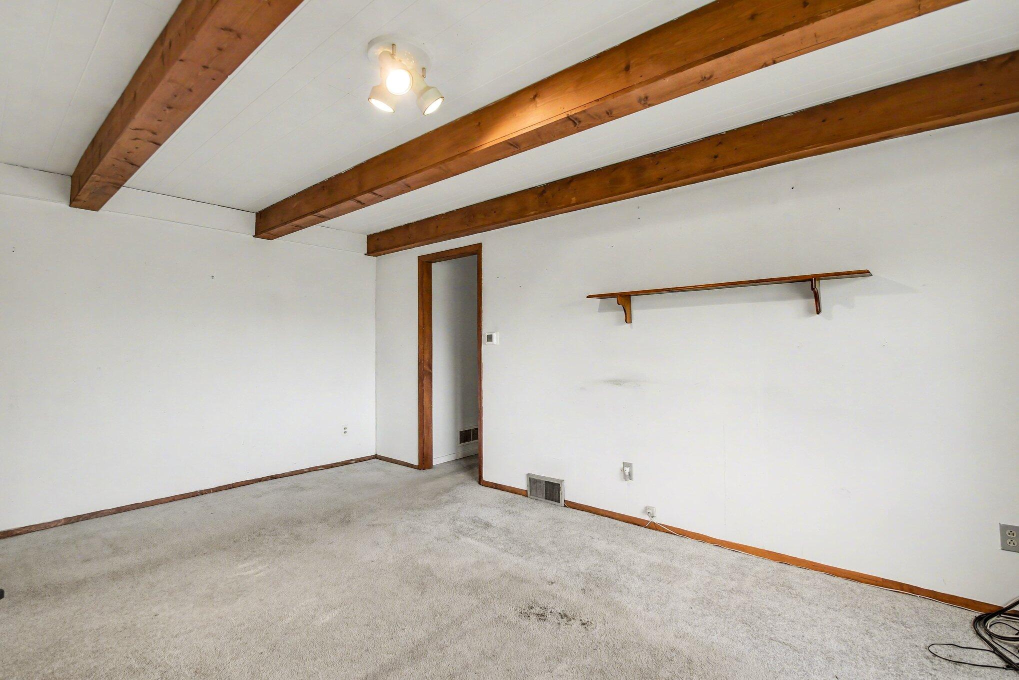 21583 Calvin Hill Street Cassopolis MI 49031