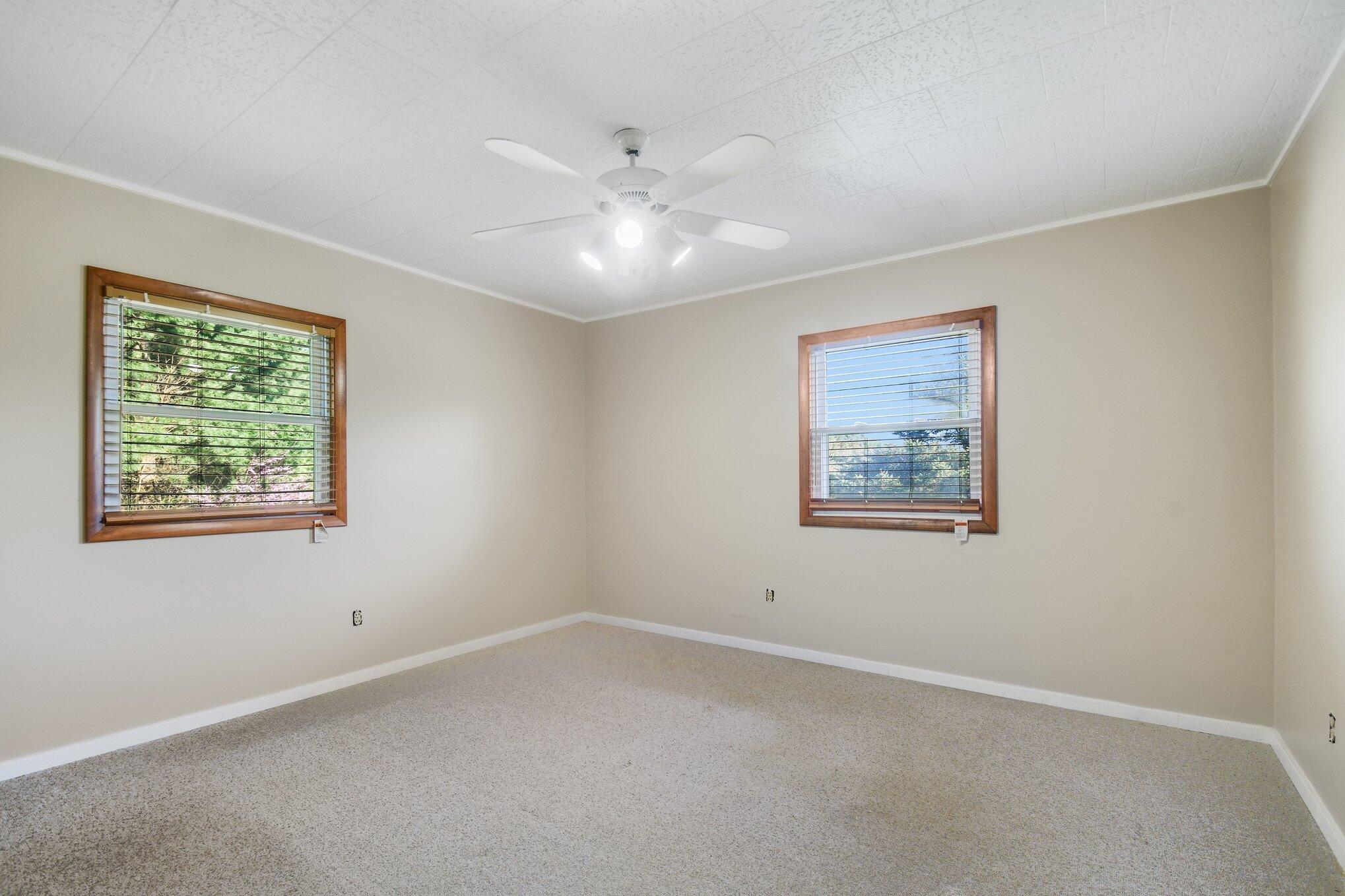 21583 Calvin Hill Street Cassopolis MI 49031