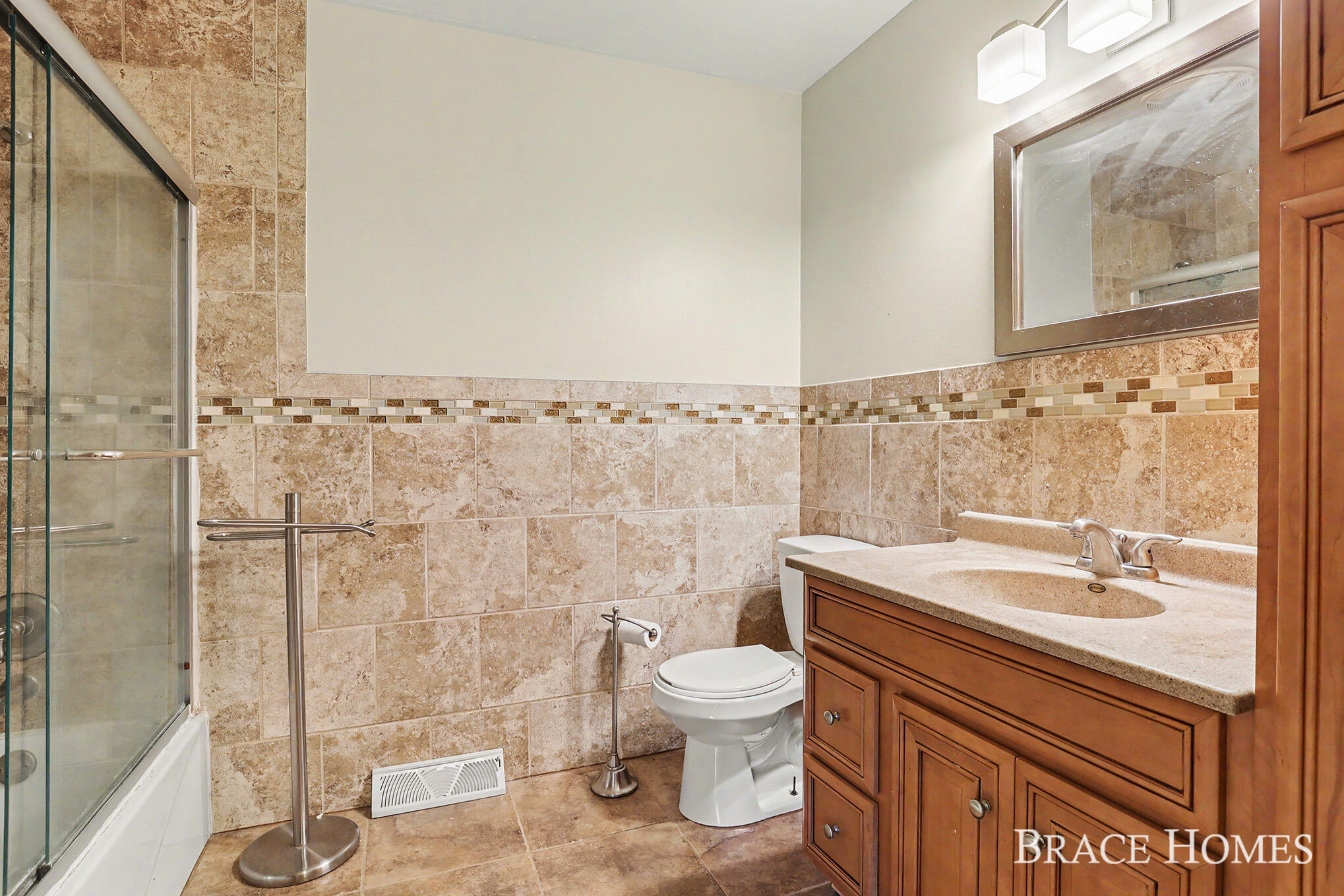 6197 Dunbarton Street SE Ada MI 49301