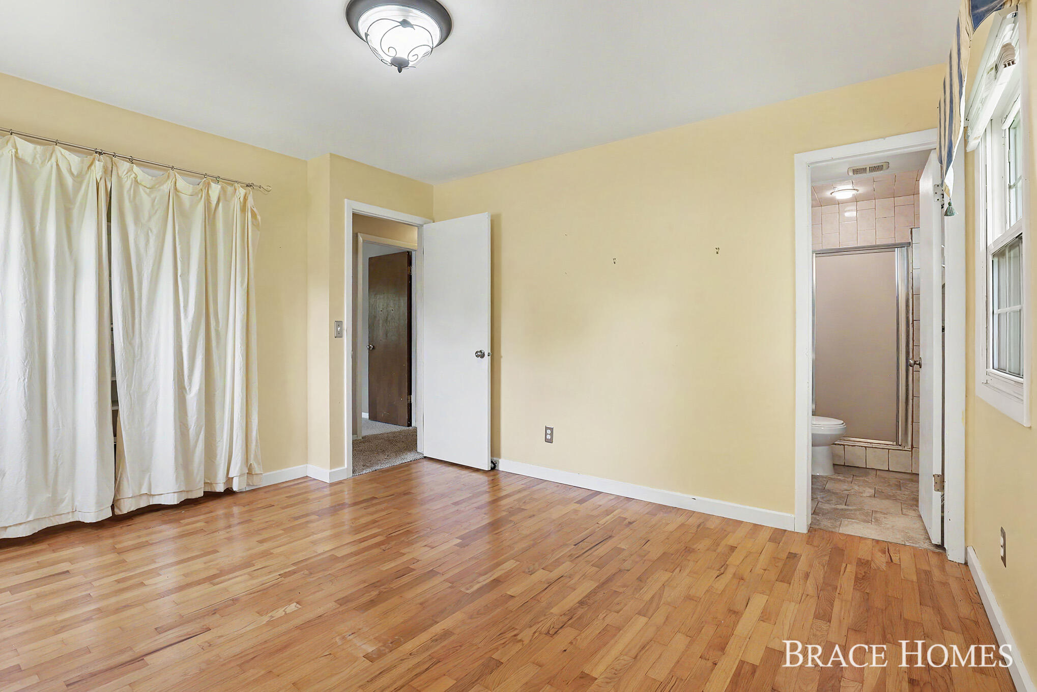 6197 Dunbarton Street SE Ada MI 49301