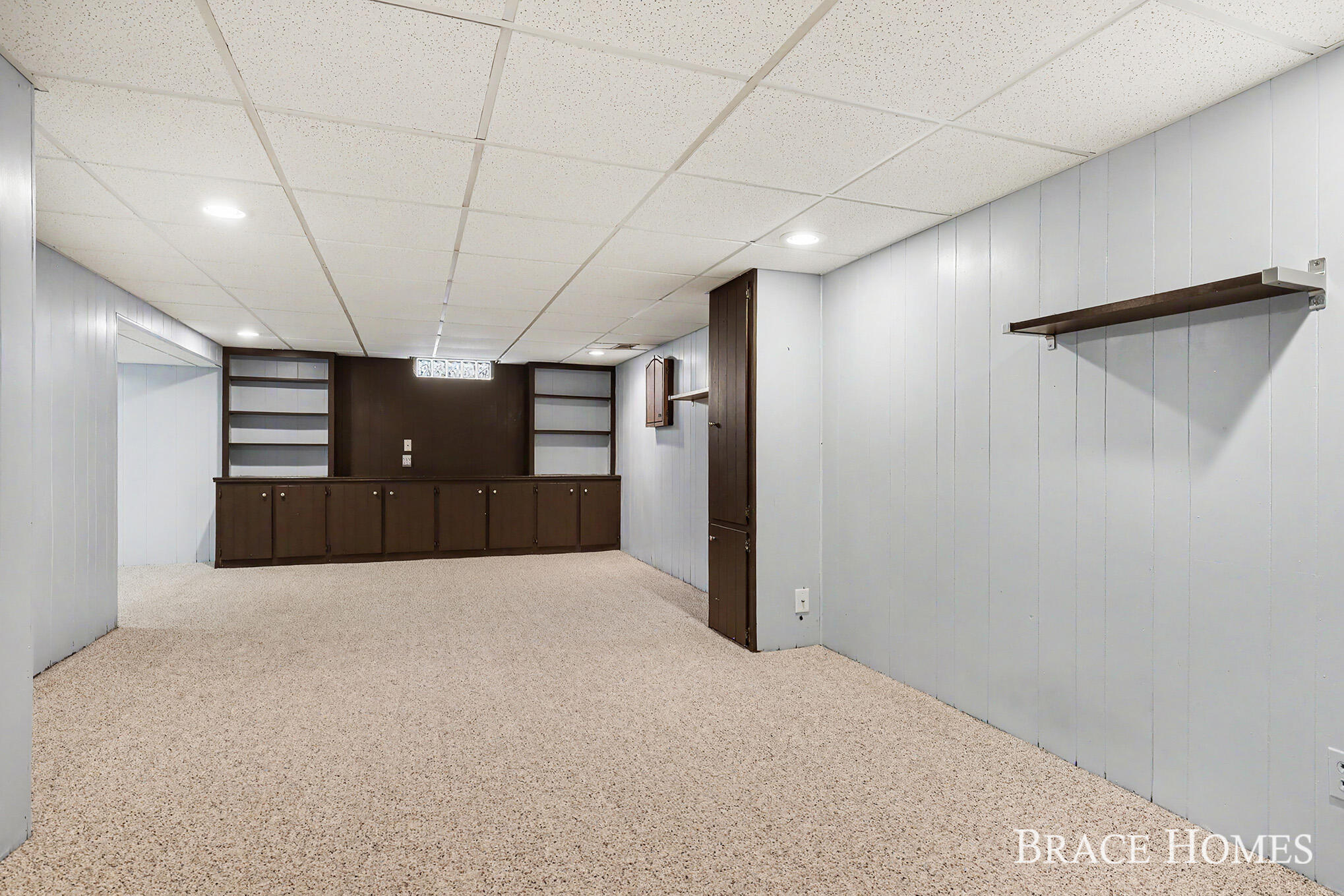 6197 Dunbarton Street SE Ada MI 49301