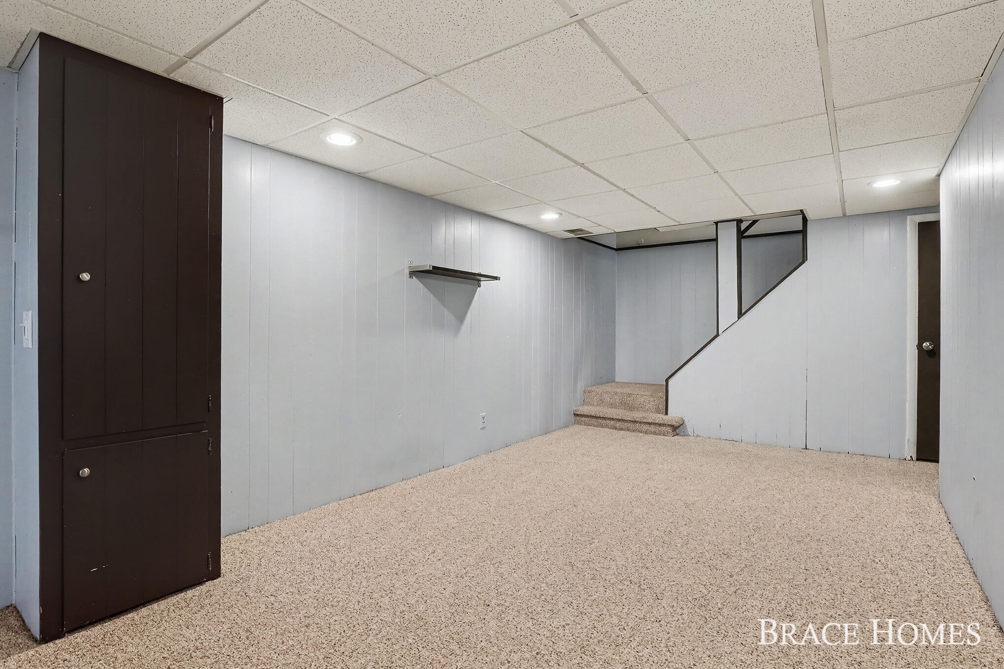 6197 Dunbarton Street SE Ada MI 49301