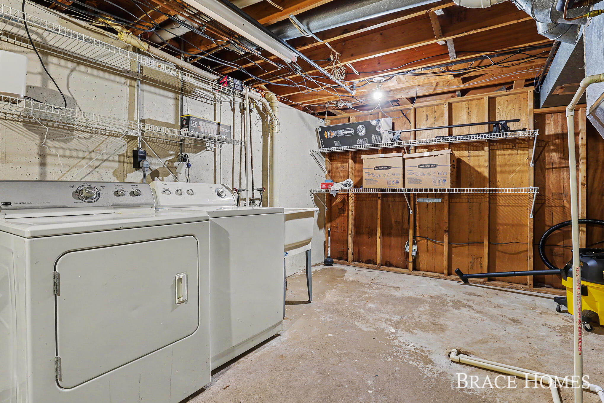 6197 Dunbarton Street SE Ada MI 49301