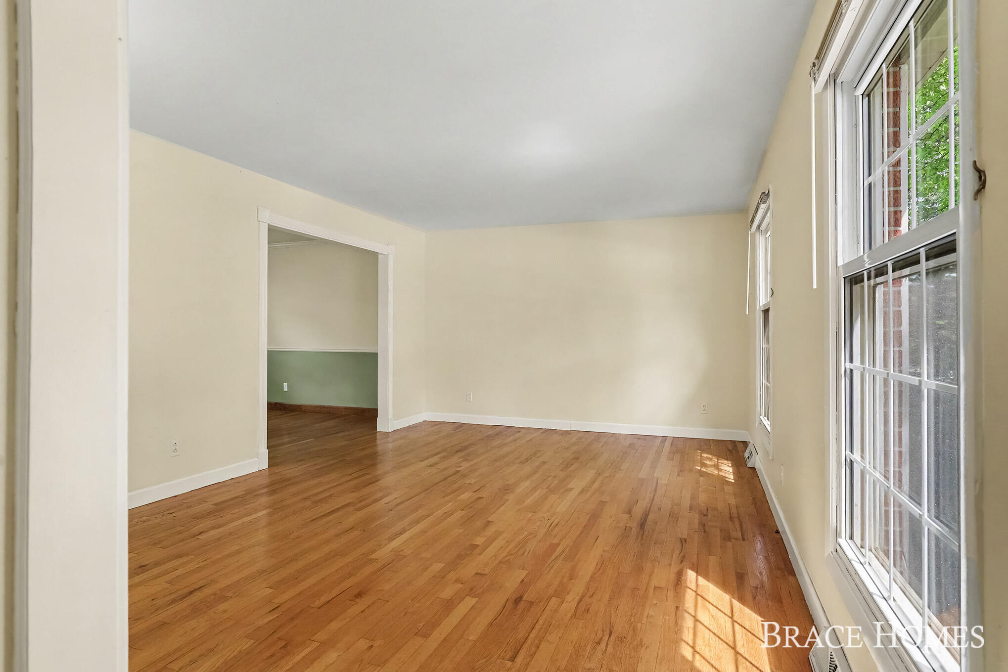 6197 Dunbarton Street SE Ada MI 49301
