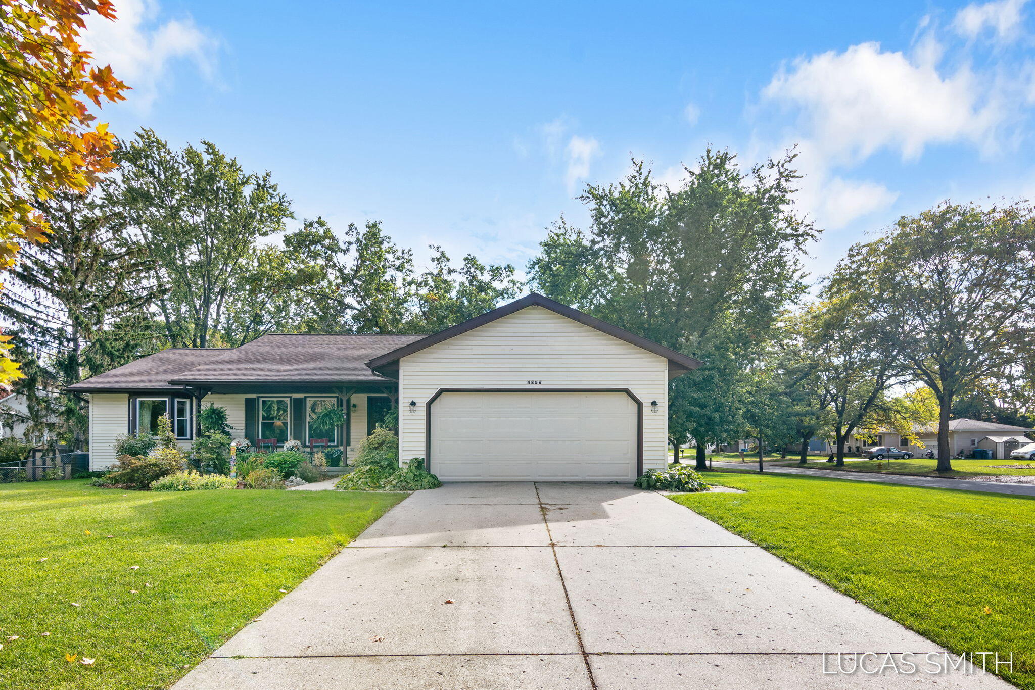 4256 W Grand Boulevard NW Grand Rapids MI 49534