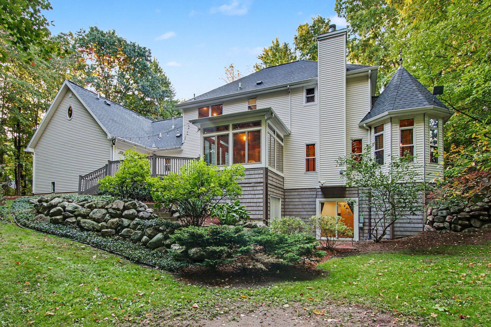 6868 Northstar Avenue Kalamazoo MI 49009