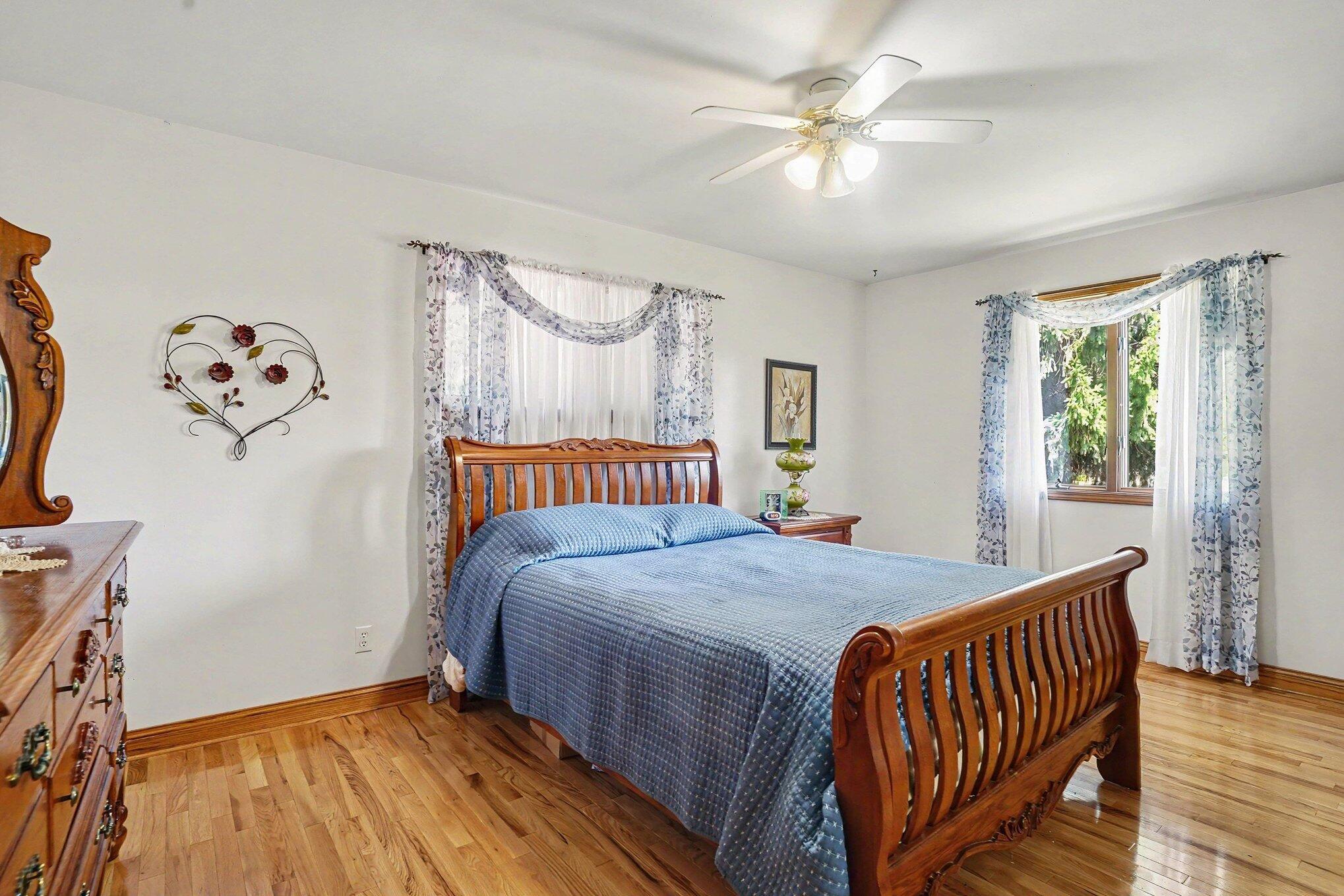 15332 Kevin Grand Haven MI 49417