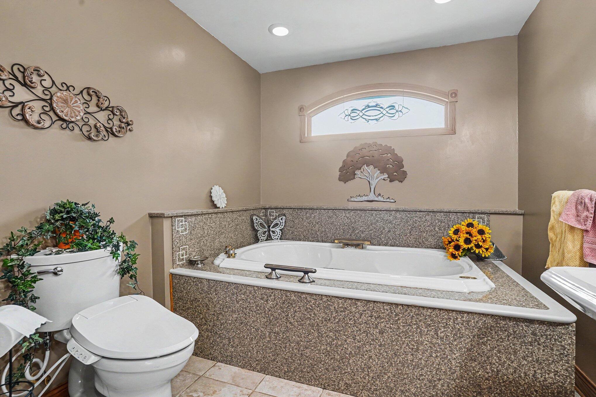 15332 Kevin Grand Haven MI 49417