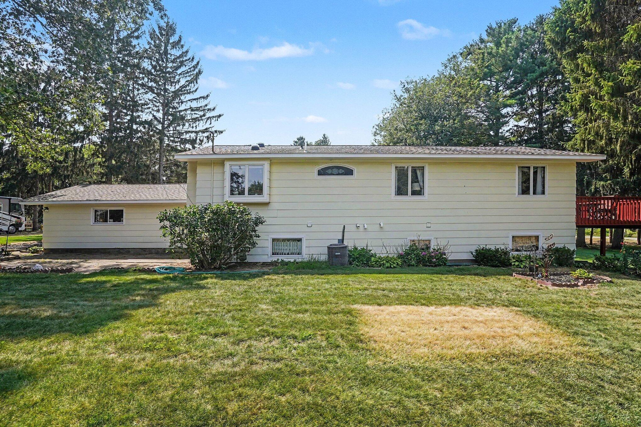 15332 Kevin Grand Haven MI 49417