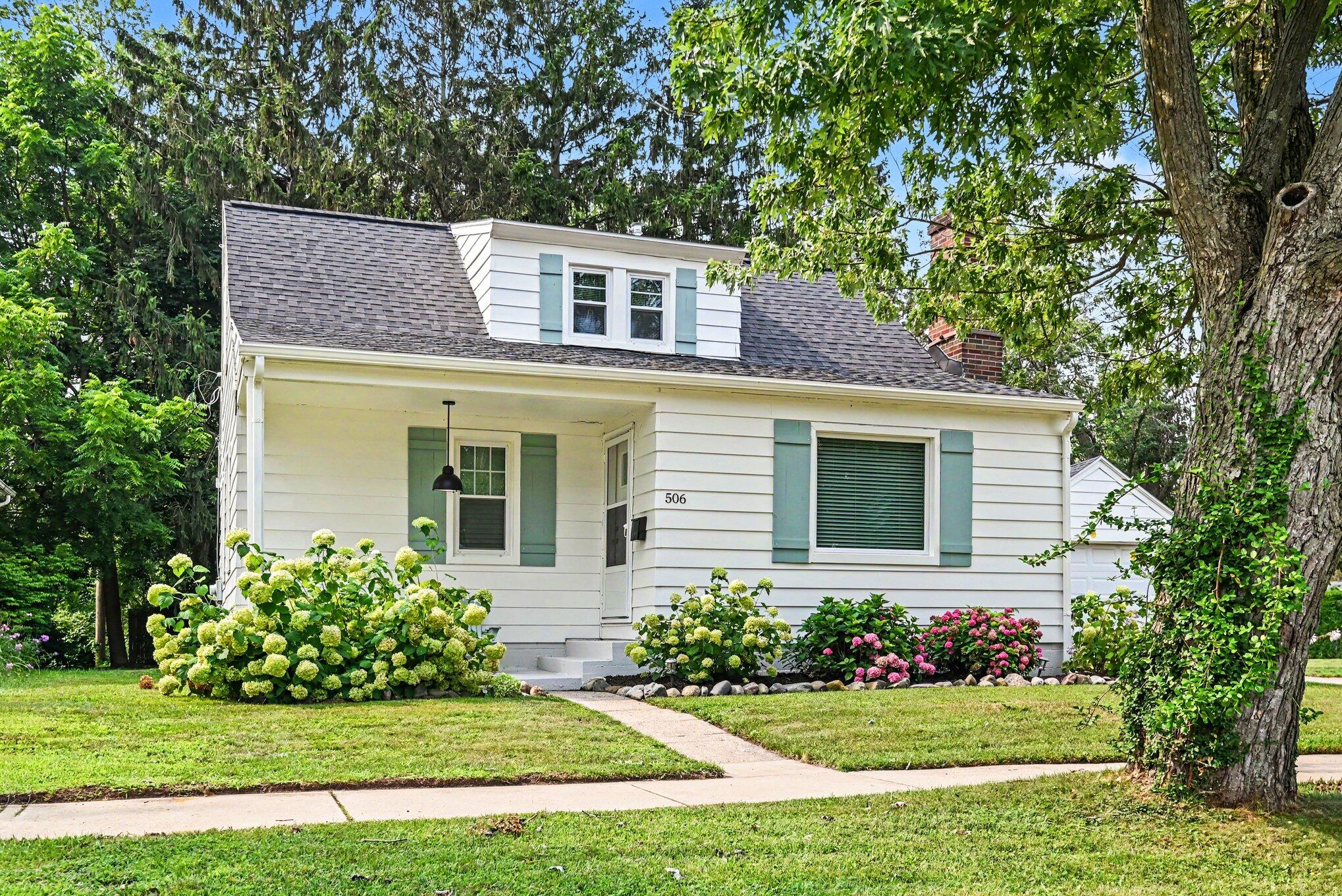 506 Fruit Street South Haven MI 49090