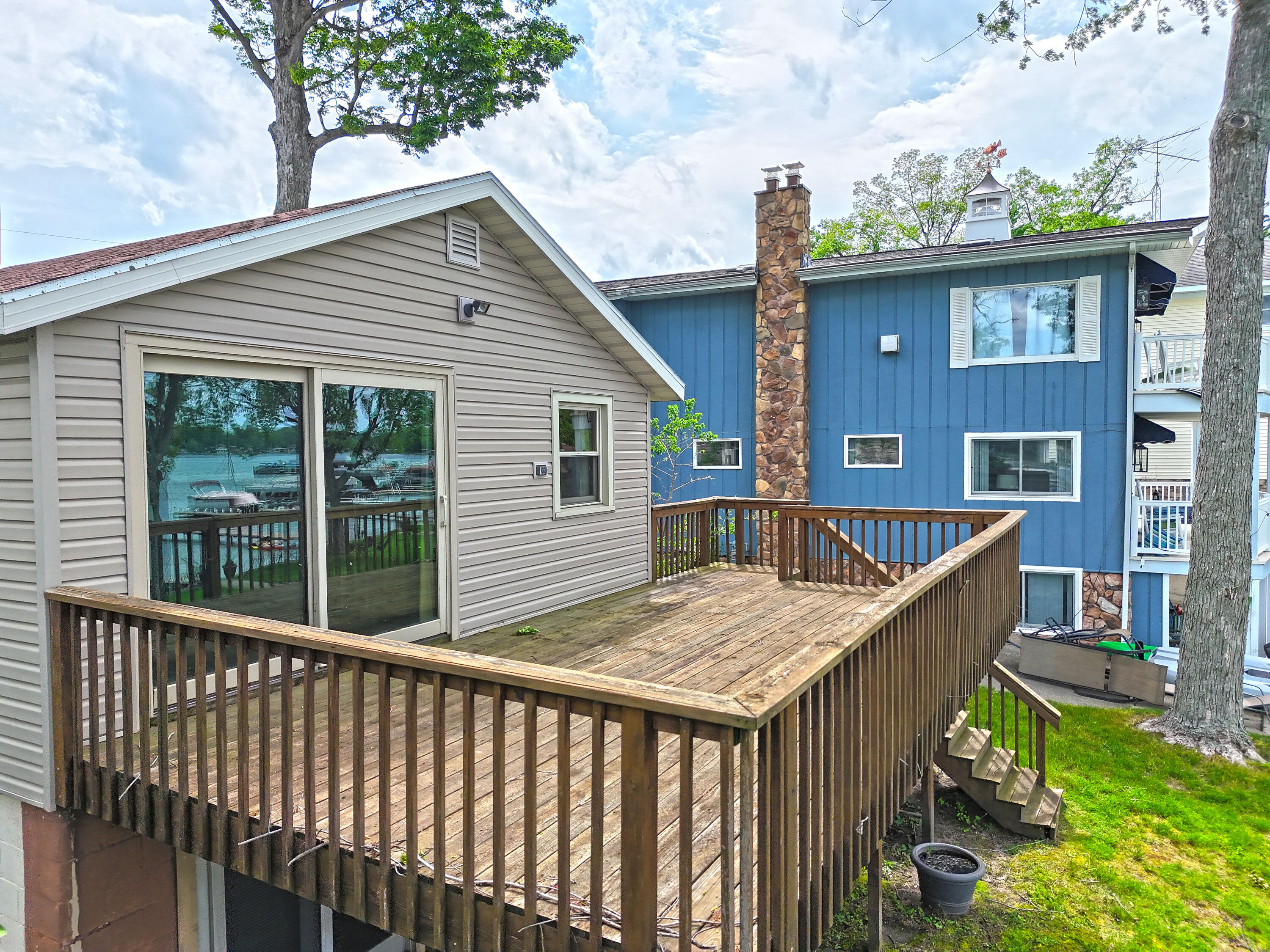 31050 Curran Beach Dowagiac MI 49047