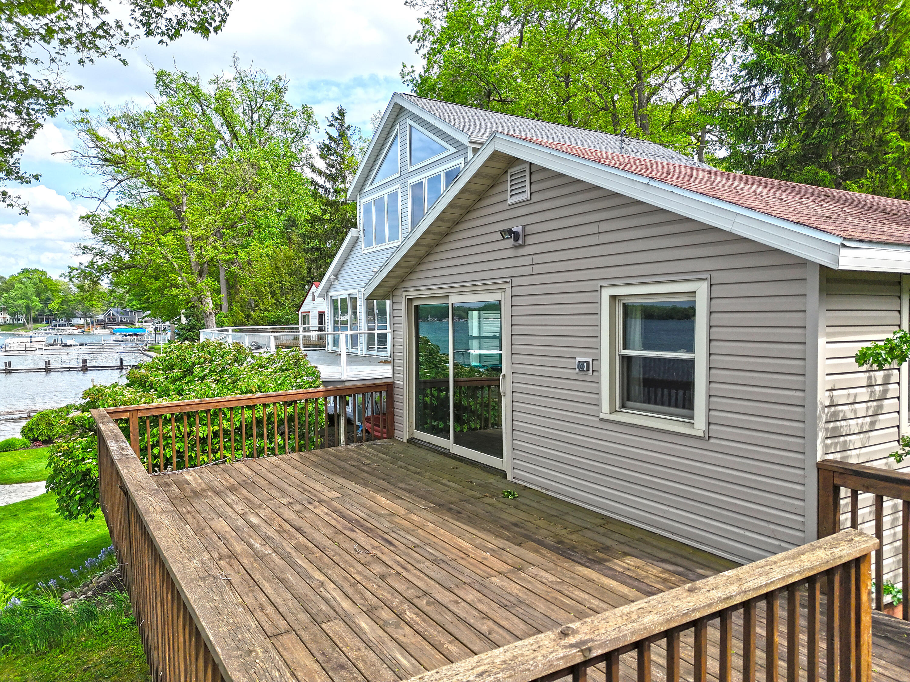 31050 Curran Beach Dowagiac MI 49047