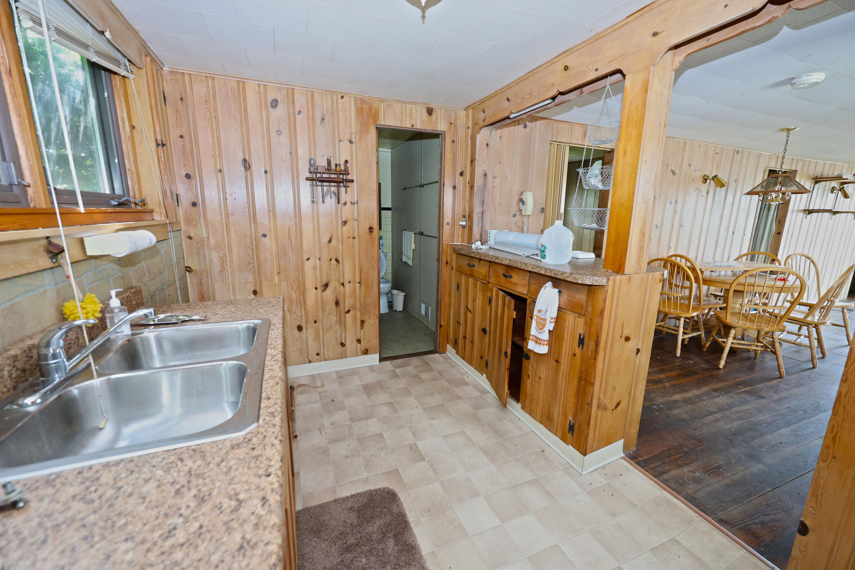 31050 Curran Beach Dowagiac MI 49047