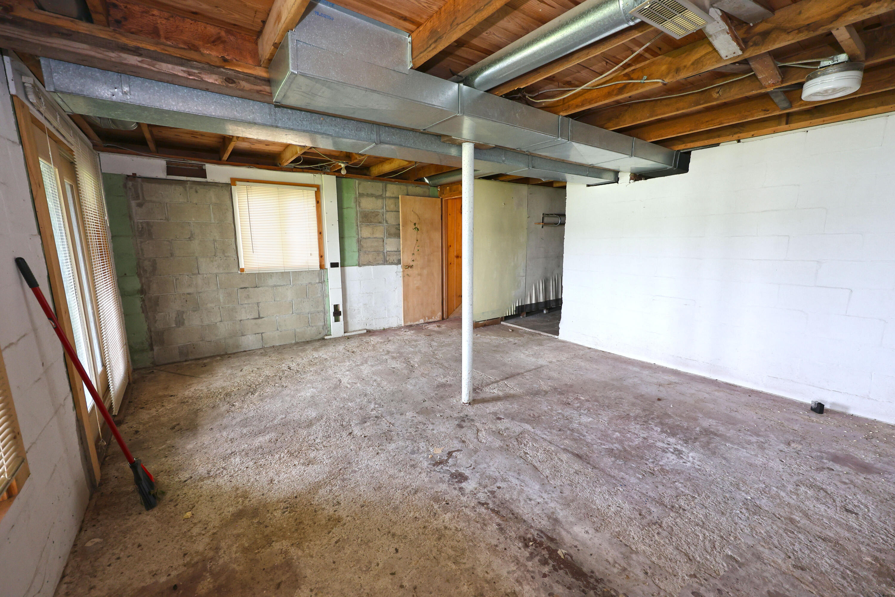 31050 Curran Beach Dowagiac MI 49047