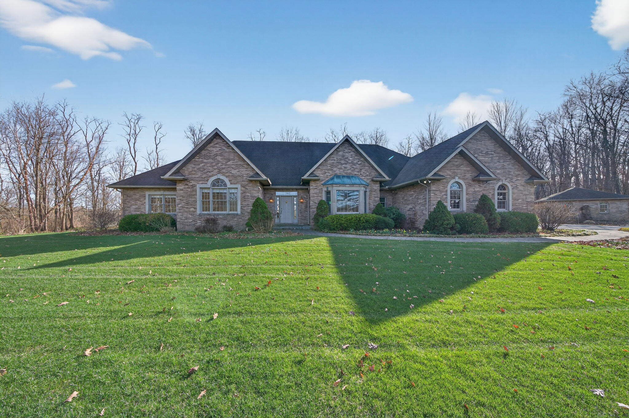 2065 W River Road Niles MI 49120