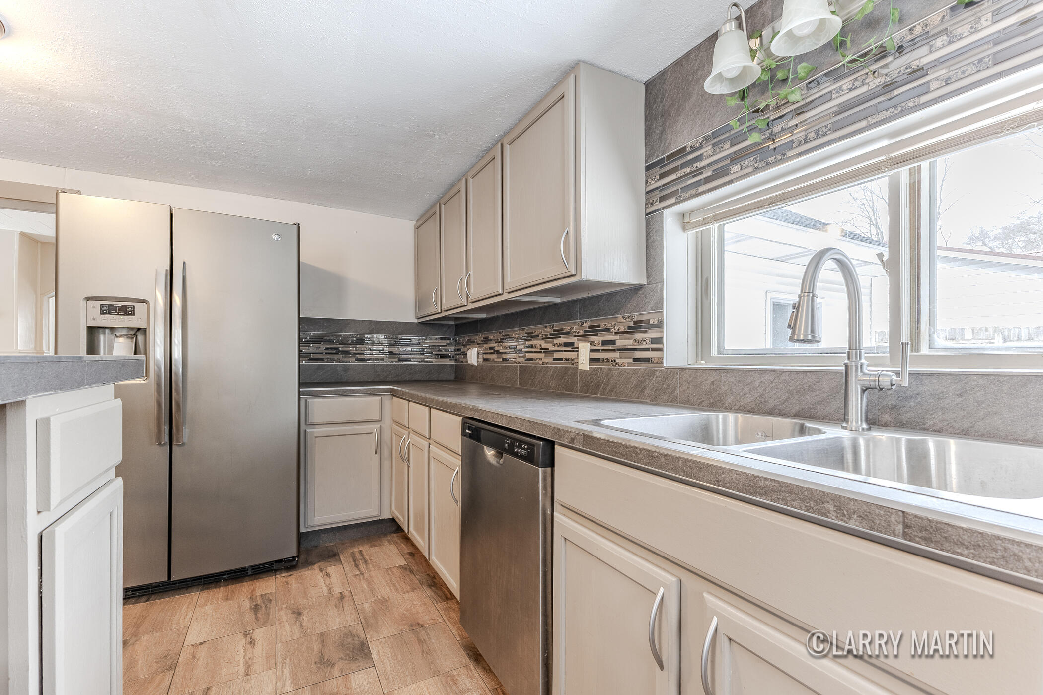 2052 Woodward Street Muskegon MI 49442