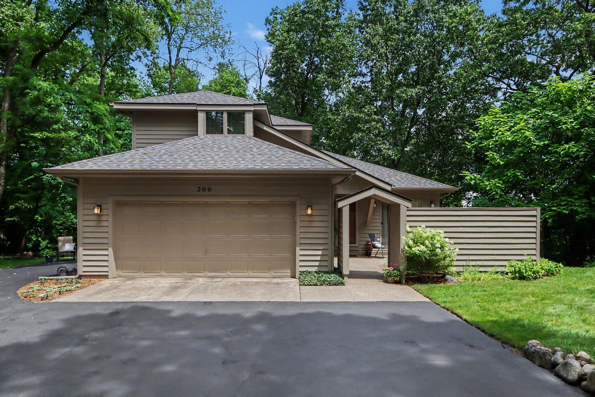 200 Grandview Avenue Kalamazoo MI 49001