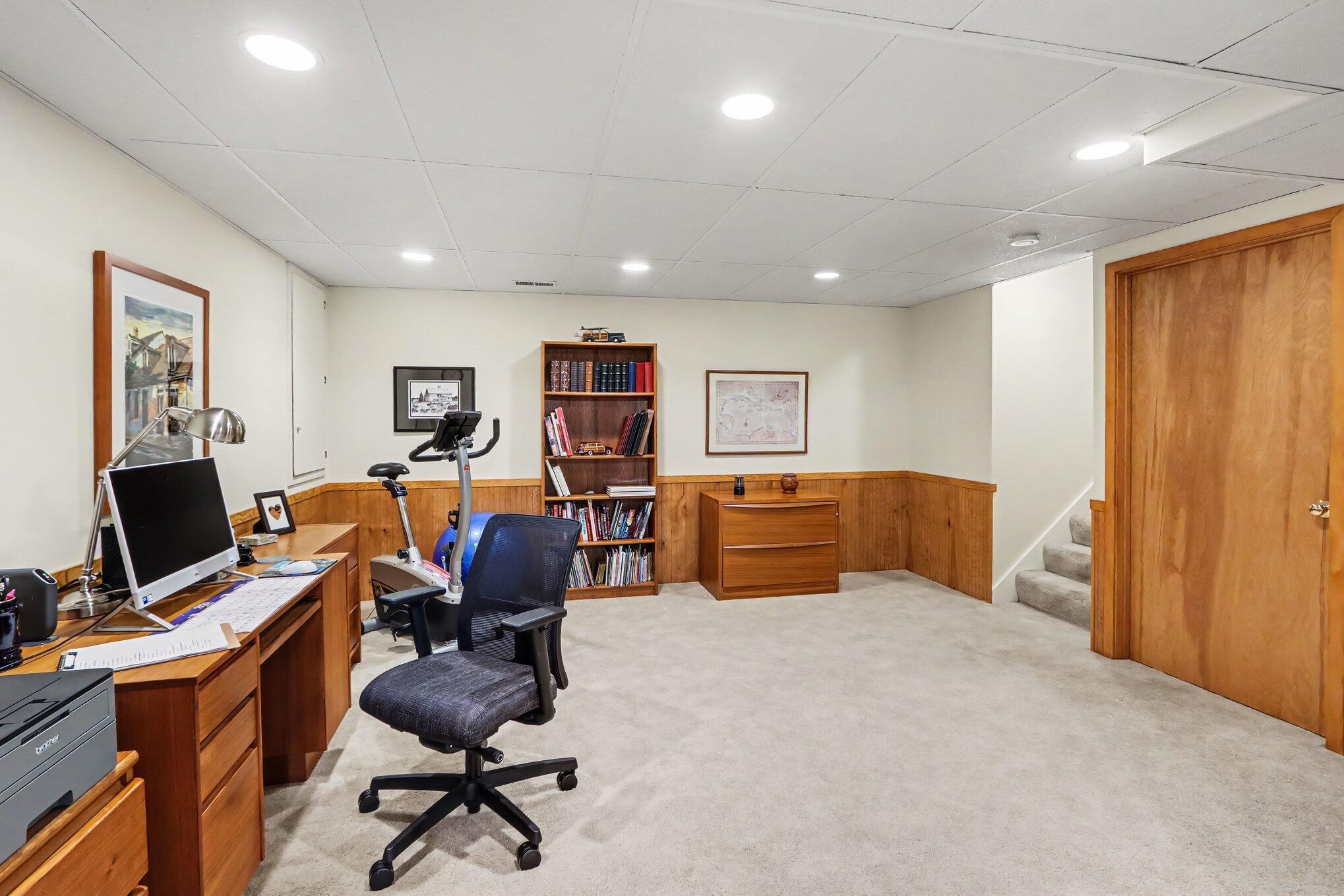 200 Grandview Avenue Kalamazoo MI 49001