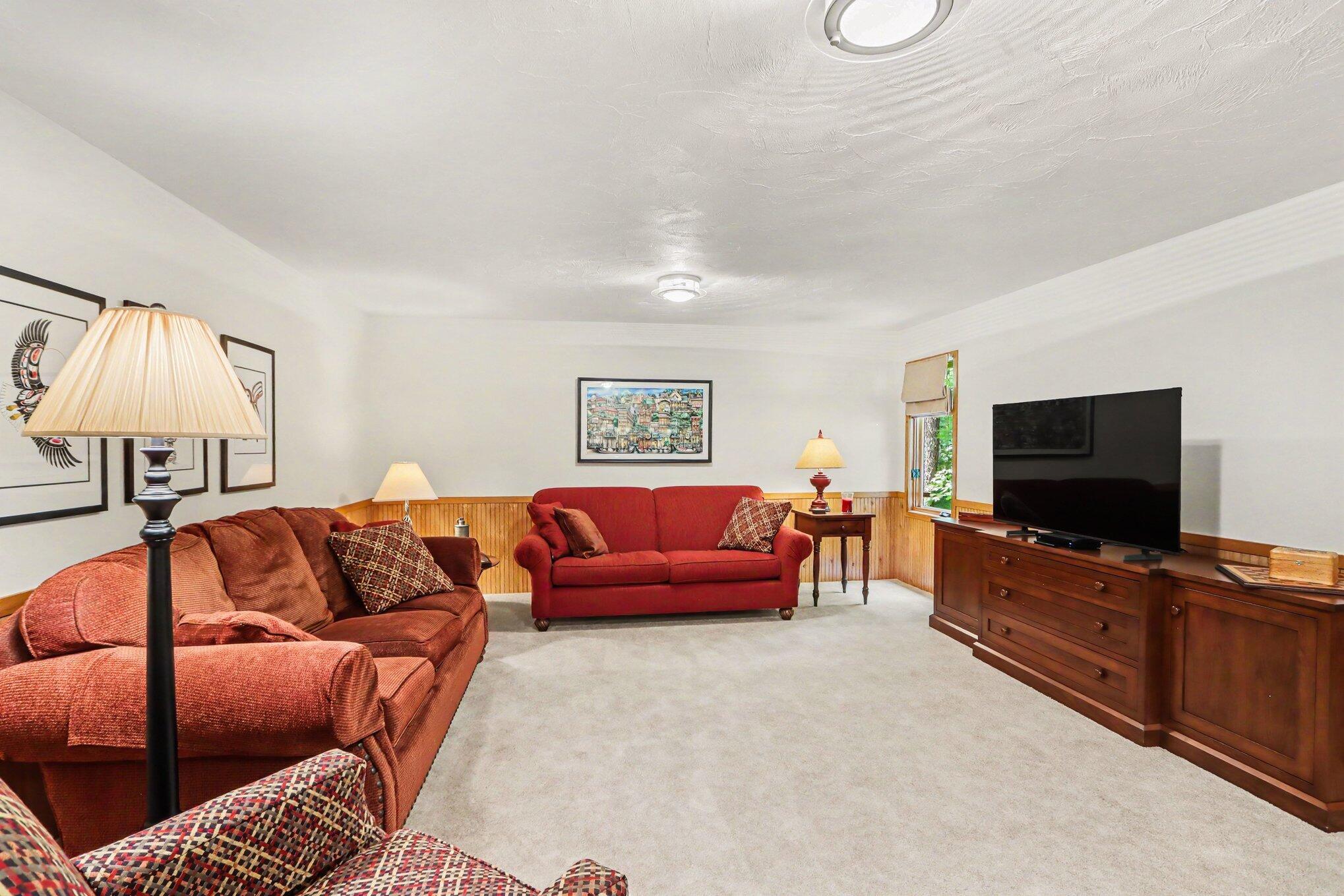 200 Grandview Avenue Kalamazoo MI 49001