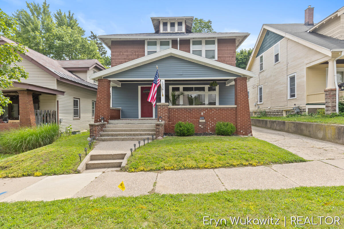 1038 Widdicomb Avenue NW Grand Rapids MI 49504