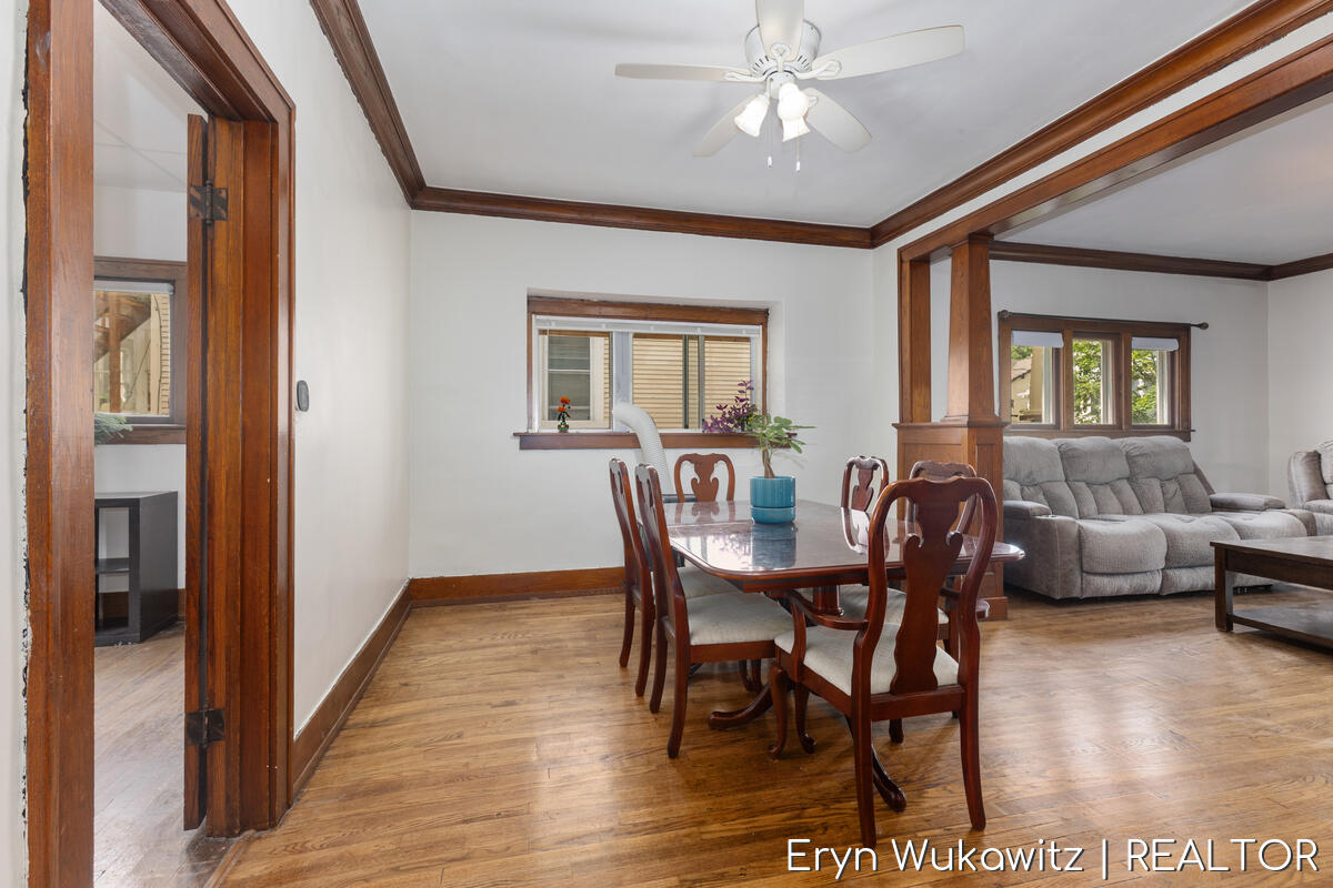 1038 Widdicomb Avenue NW Grand Rapids MI 49504