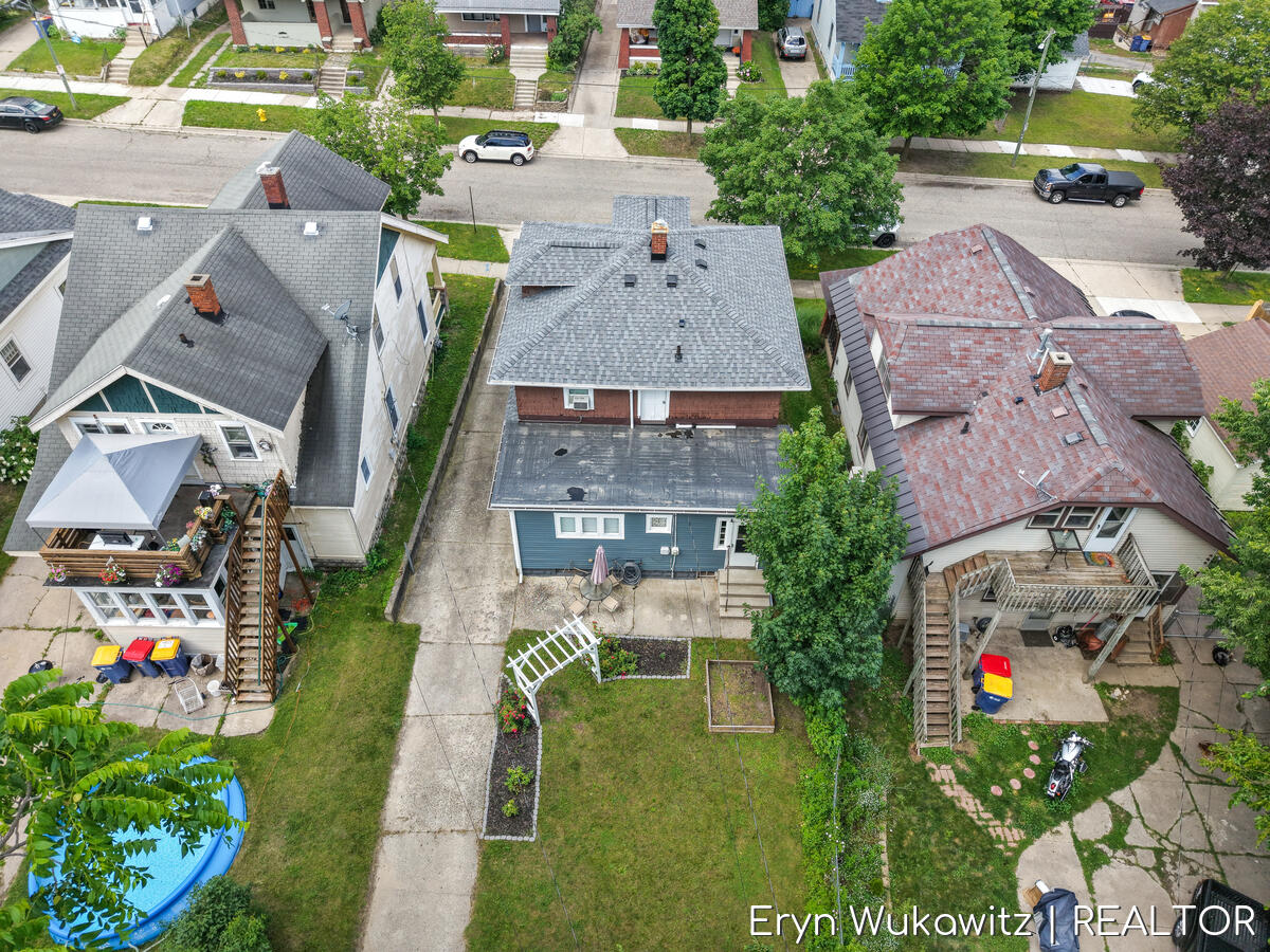 1038 Widdicomb Avenue NW Grand Rapids MI 49504