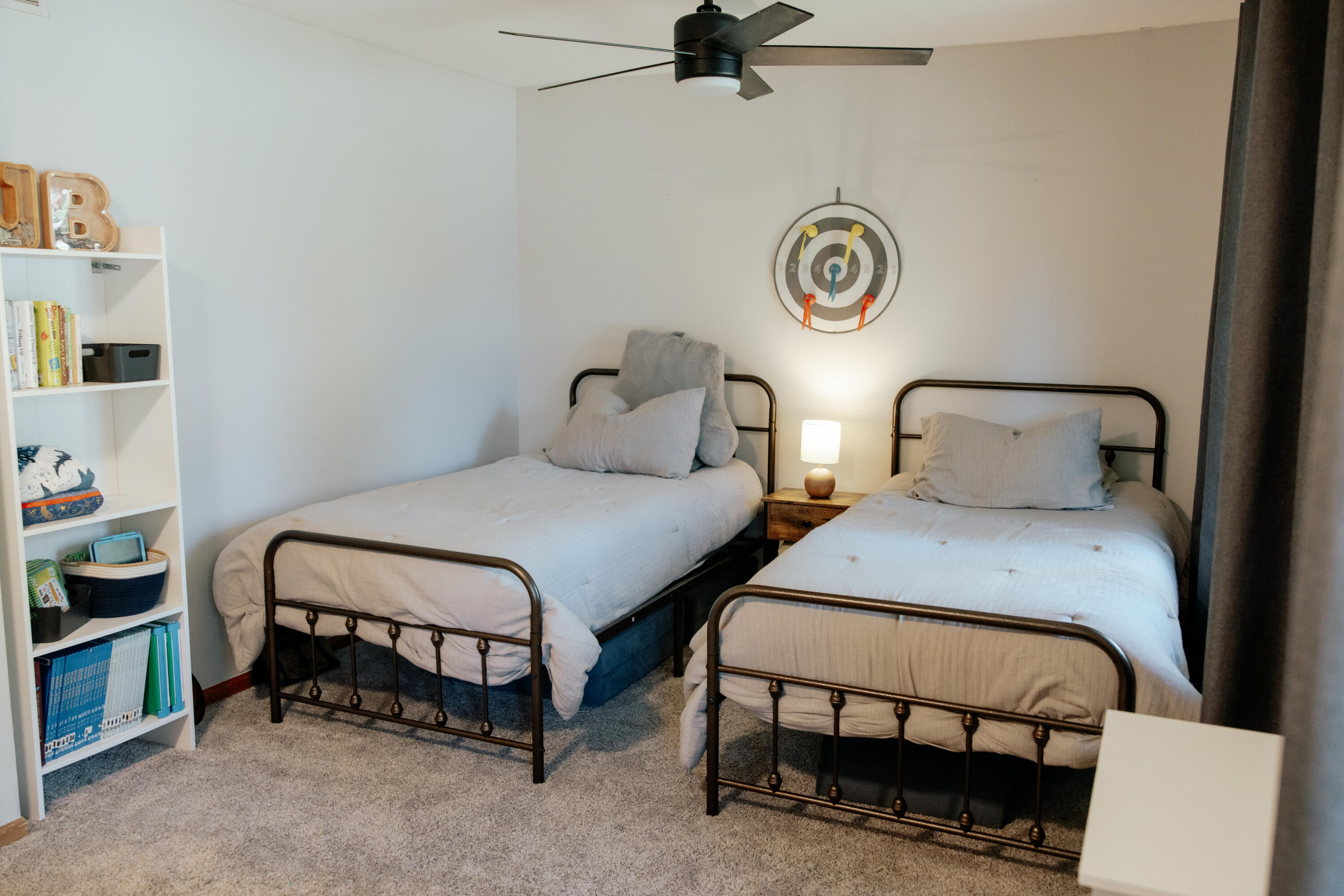 4247 Huntington Avenue NE Grand Rapids MI 49525