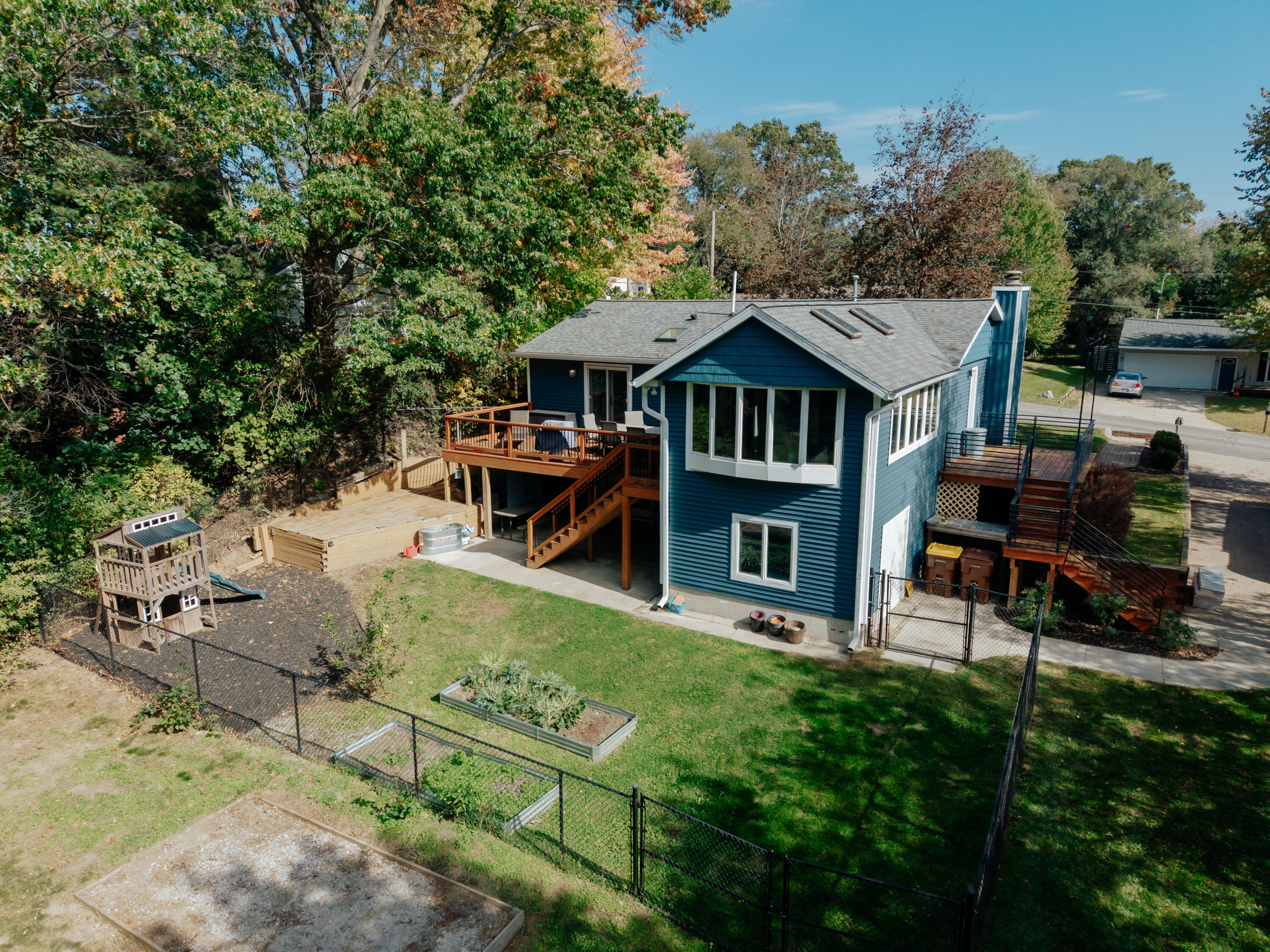 4247 Huntington Avenue NE Grand Rapids MI 49525
