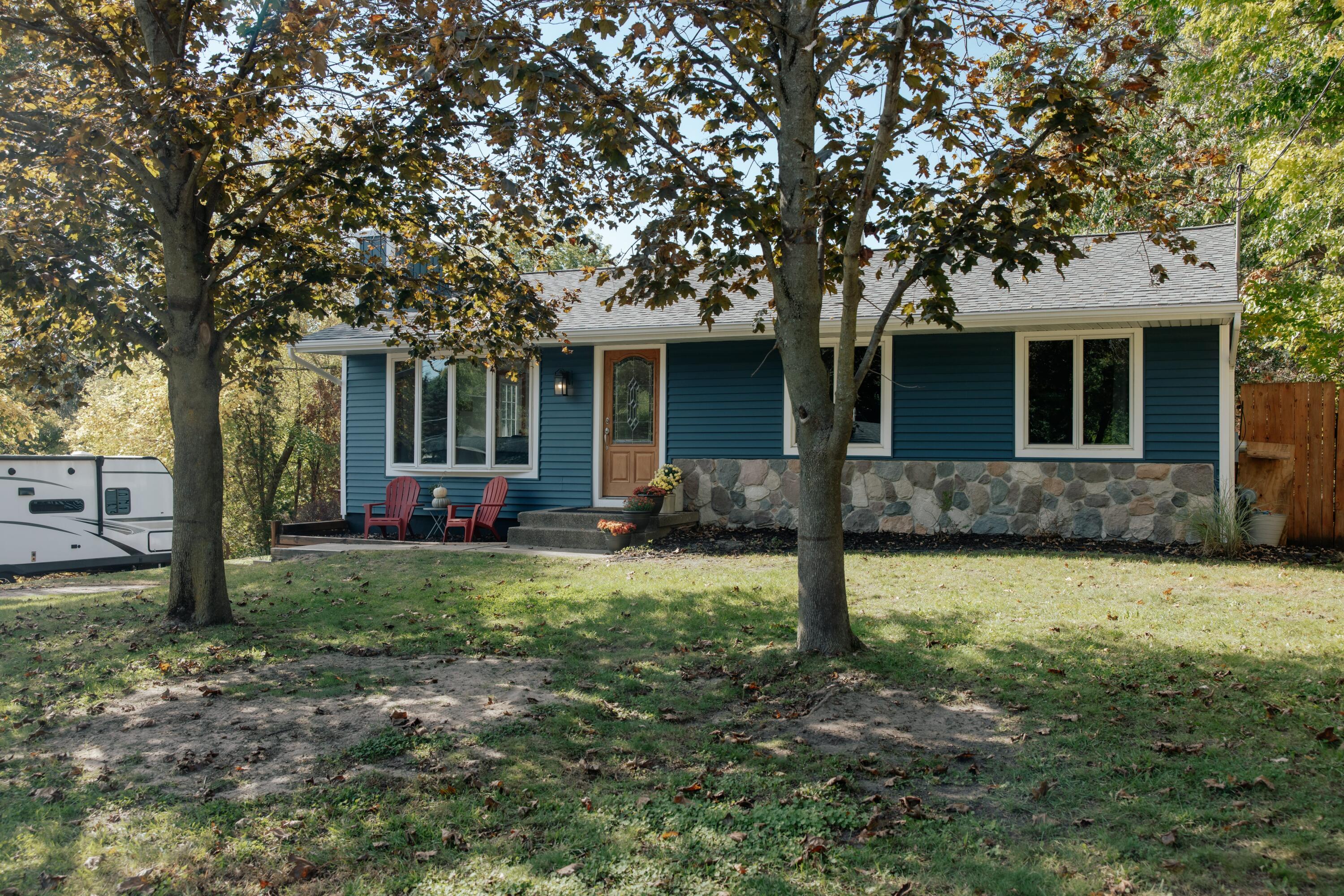 4247 Huntington Avenue NE Grand Rapids MI 49525